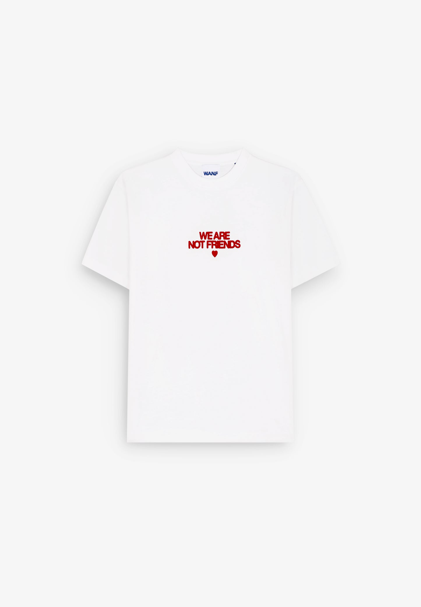 WE ARE NOT FRIENDS | CAMISETA BOLD LOVE