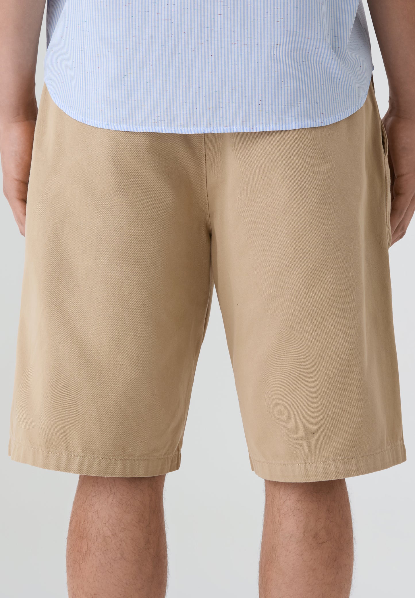 WE ARE NOT FRIENDS | BERMUDAS PLEAT