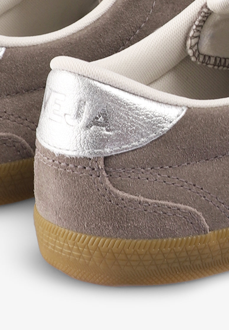 VEJA | SNEAKERS VOLLEY