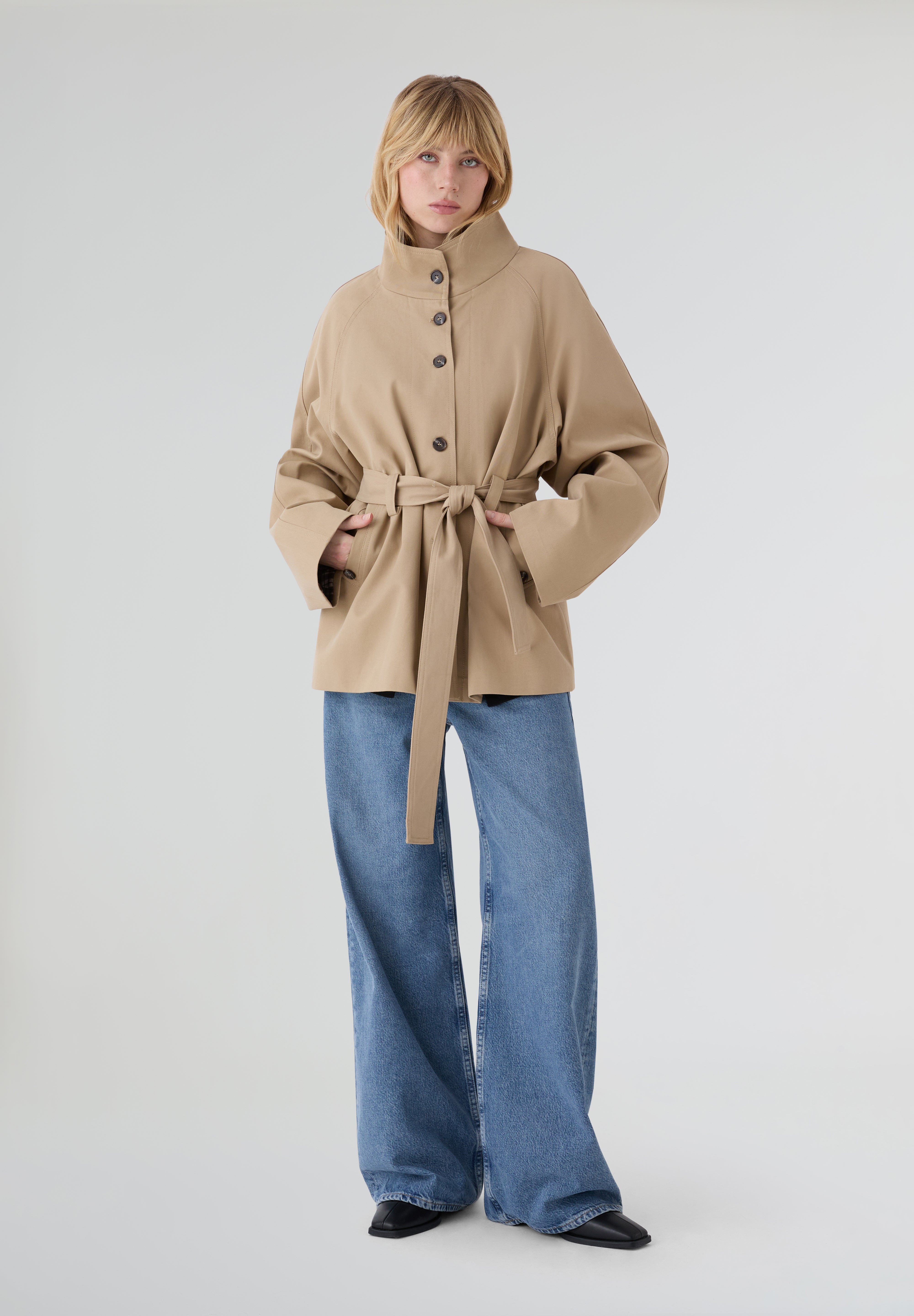 ARTLOVE | GABARDINA FREIA