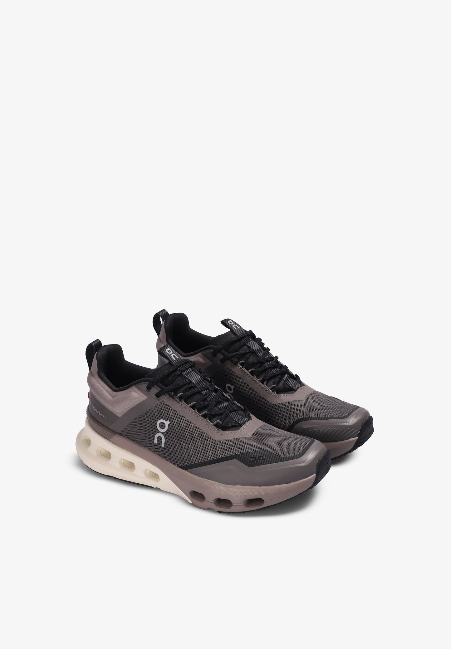 ON | SNEAKERS CLOUDNOVA X HOMBRE