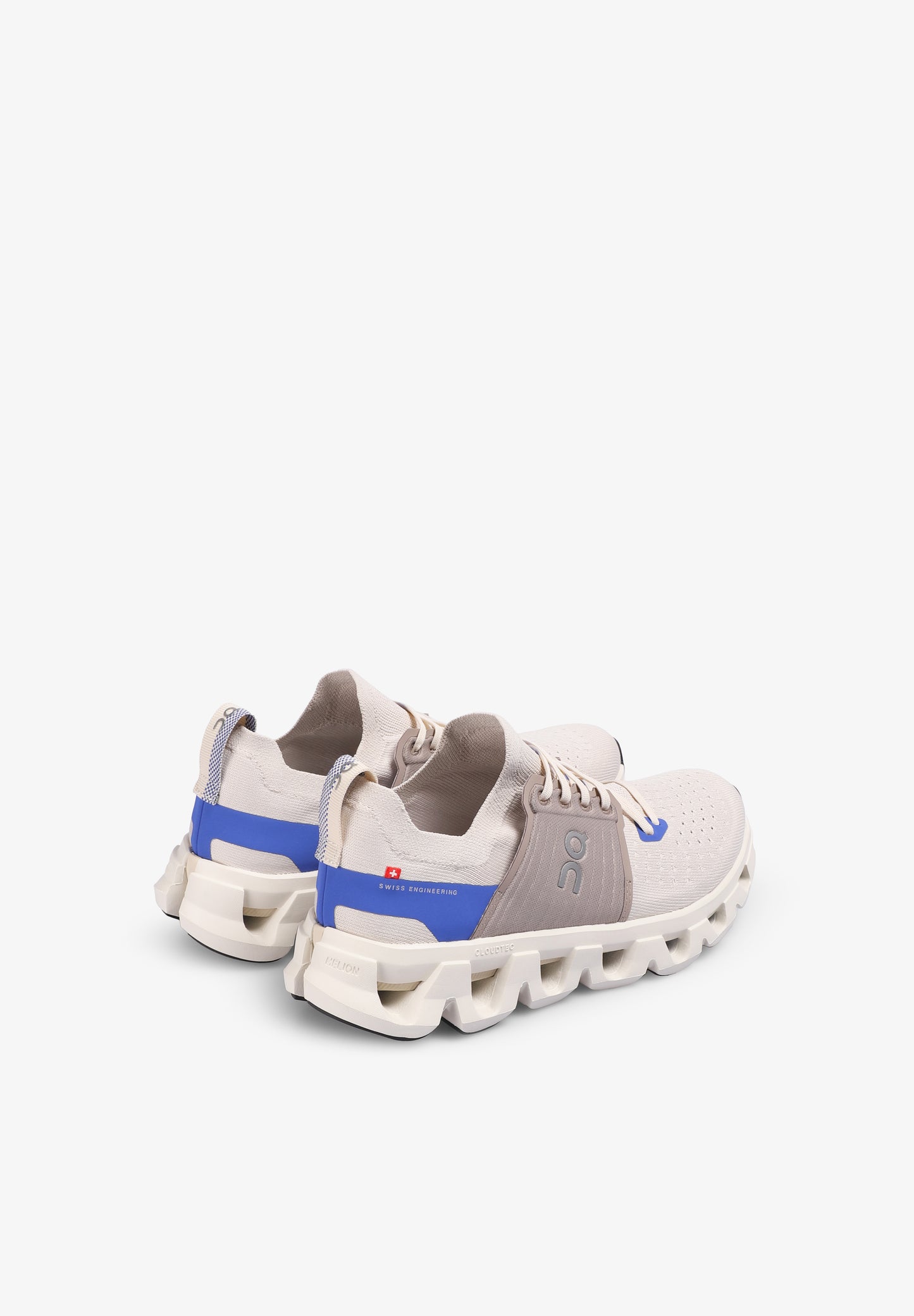 ON | SNEAKERS CLOUDSWIFT 4 HOMBRE