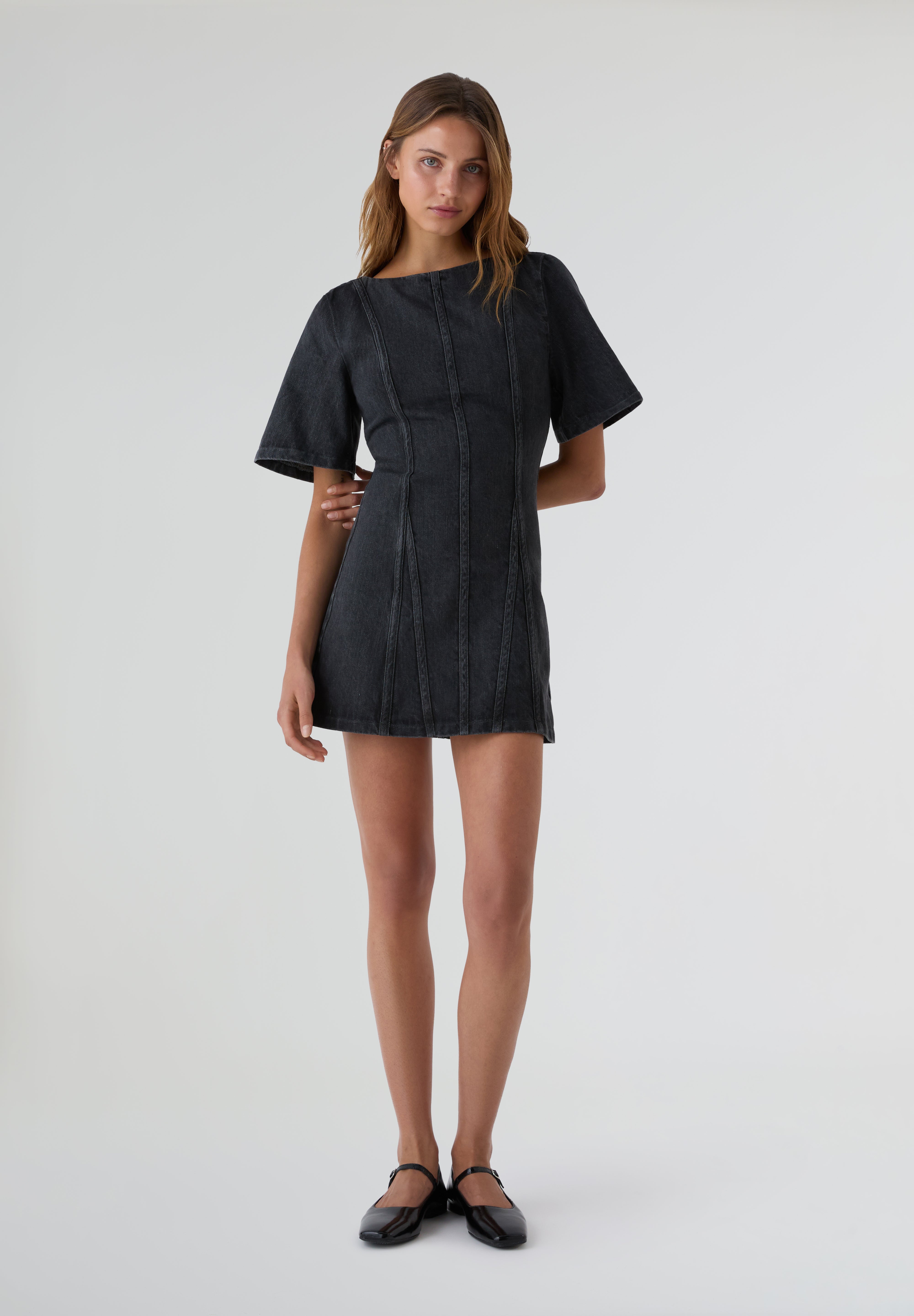 LAAGAM | VESTIDO ROSETTE