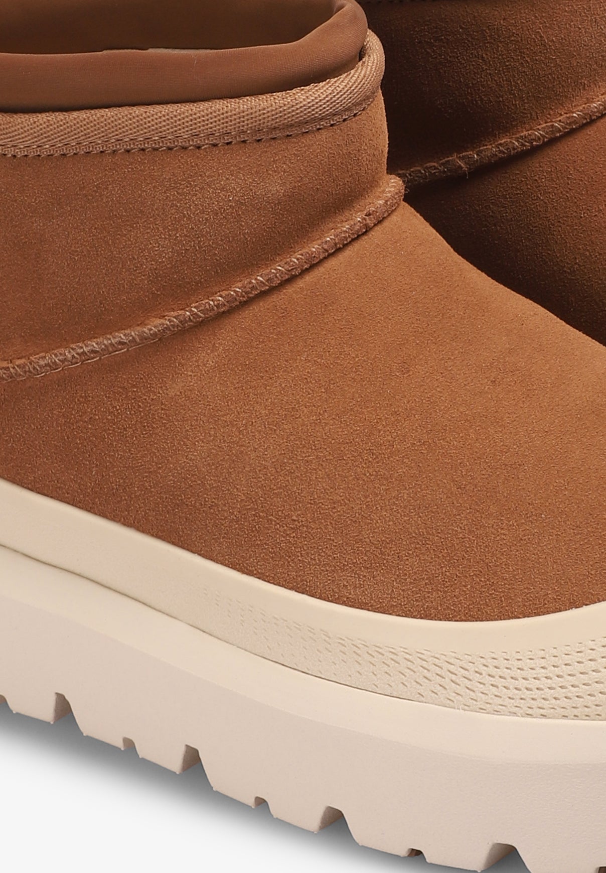 UGG | BOTAS CLASSIC ULTRA MINI WEATHER HYBRID HOMBRE