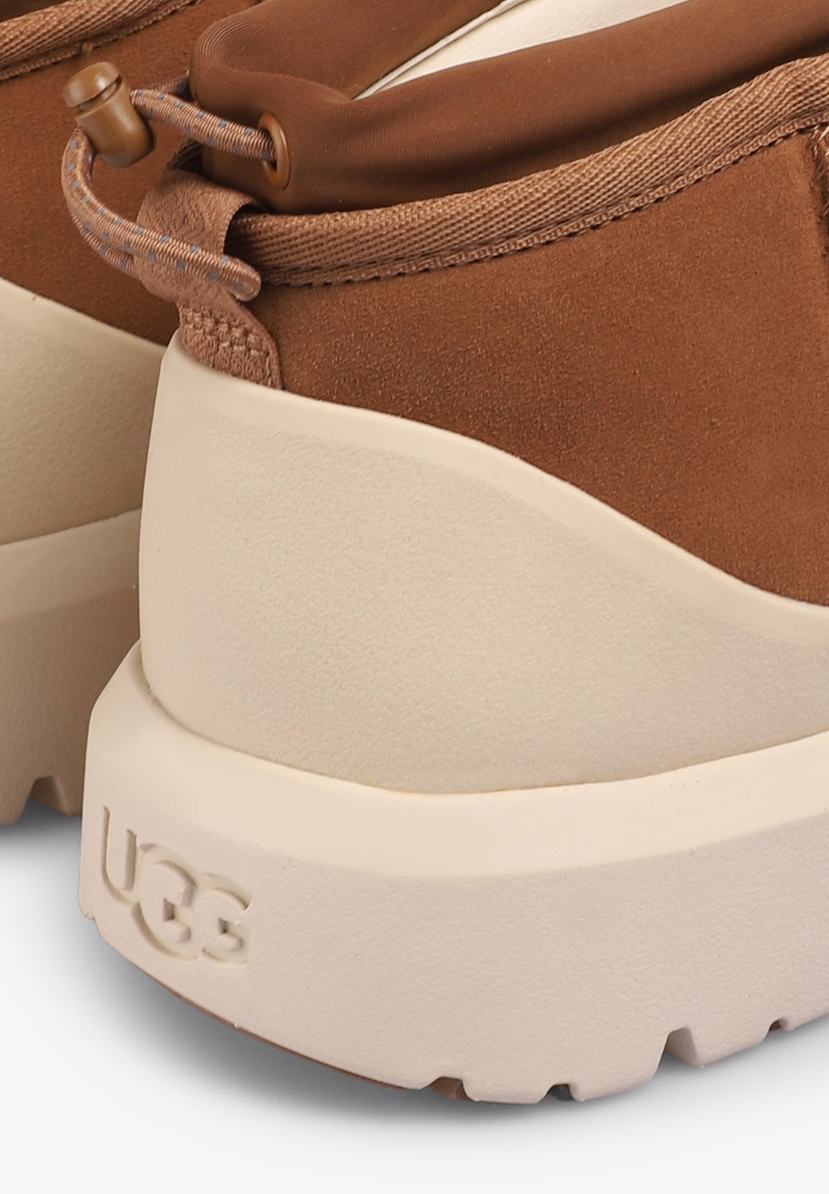UGG | BOTAS CLASSIC ULTRA MINI WEATHER HYBRID HOMBRE