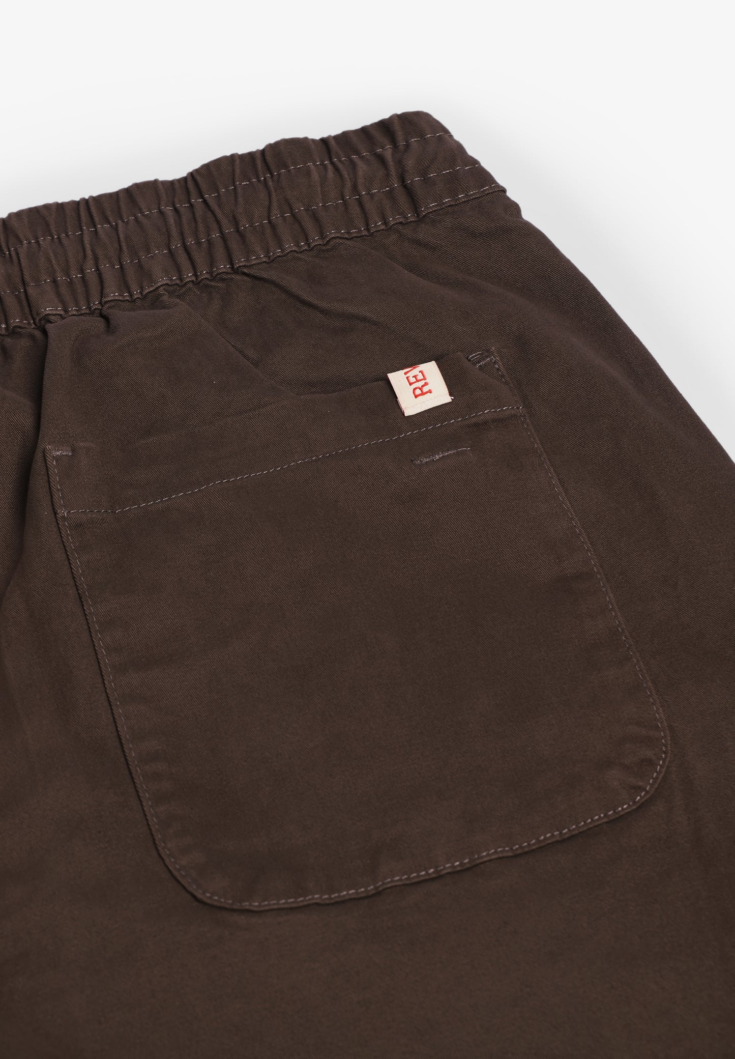 REVOLUTION | PATALÓN CASUAL
