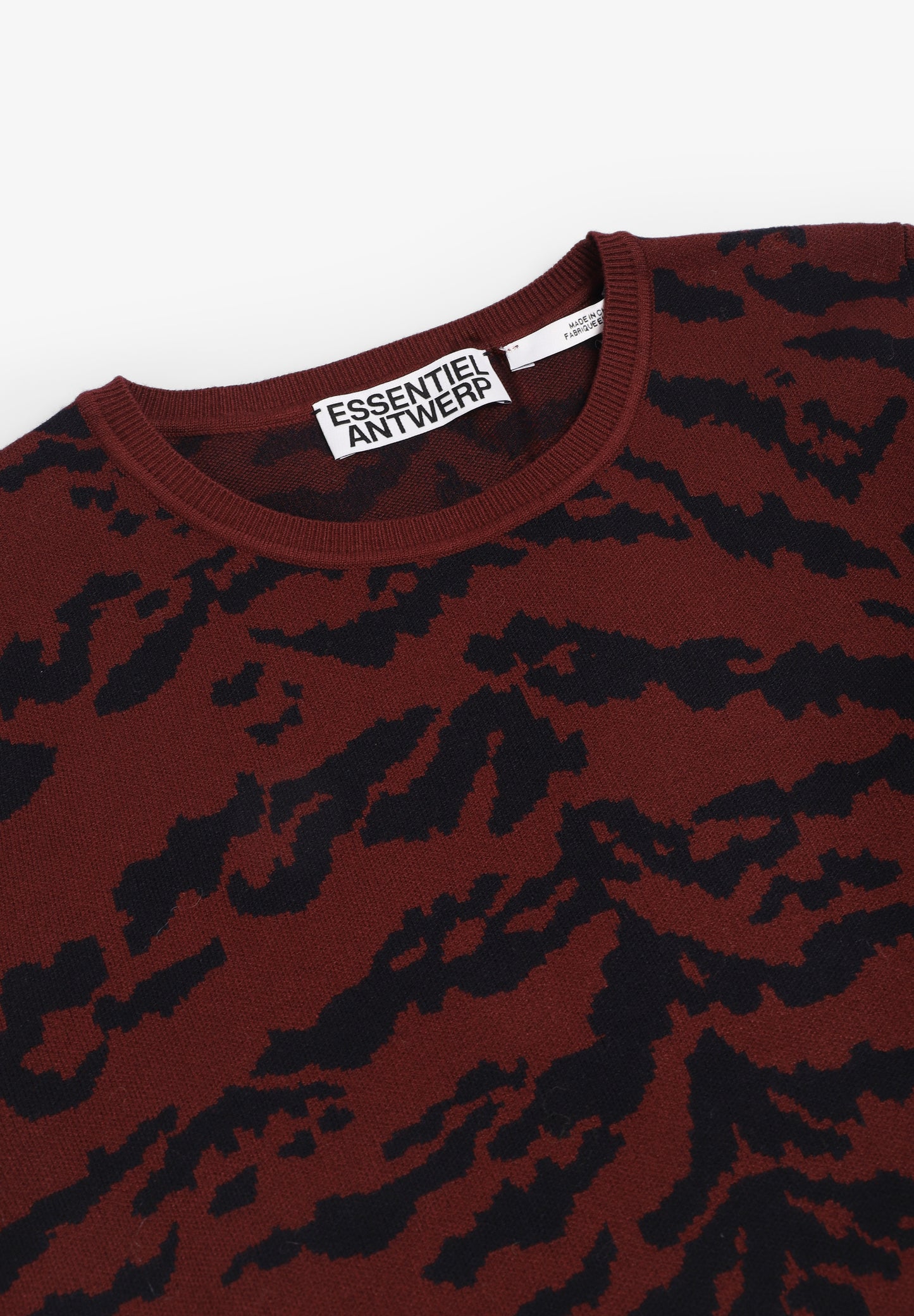 ESSENTIEL | JERSEY ITEREST