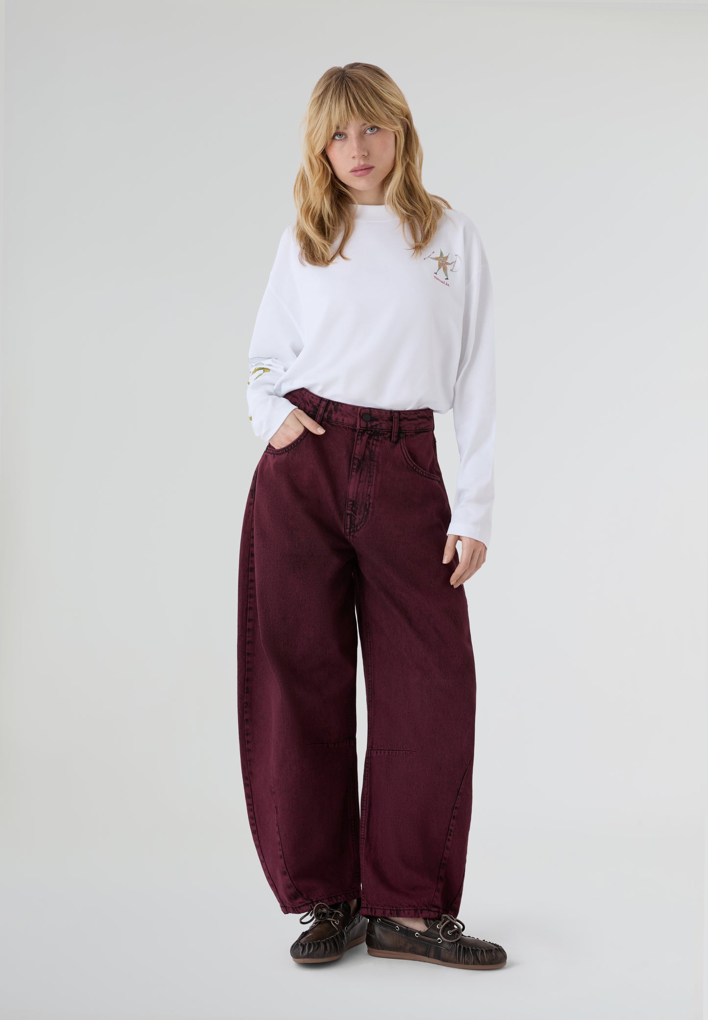 ESSENTIEL | PANTALÓN VAQUERO IMPRESSIVE