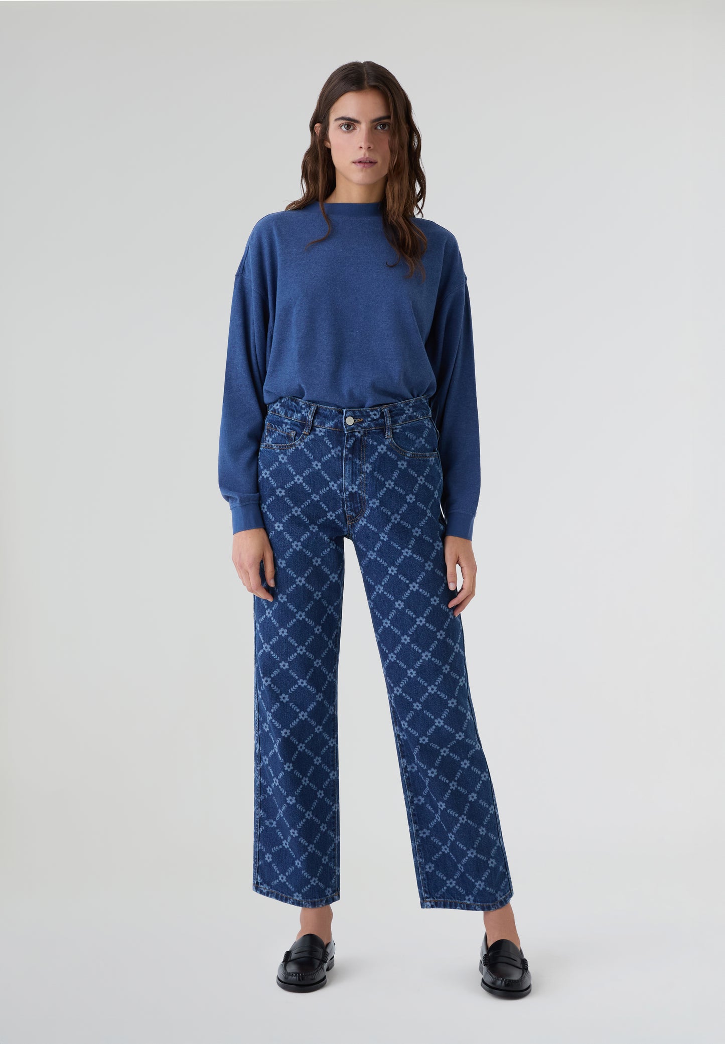 THE TINY BIG SISTER | VAQUEROS FLOWERS GRID MARU