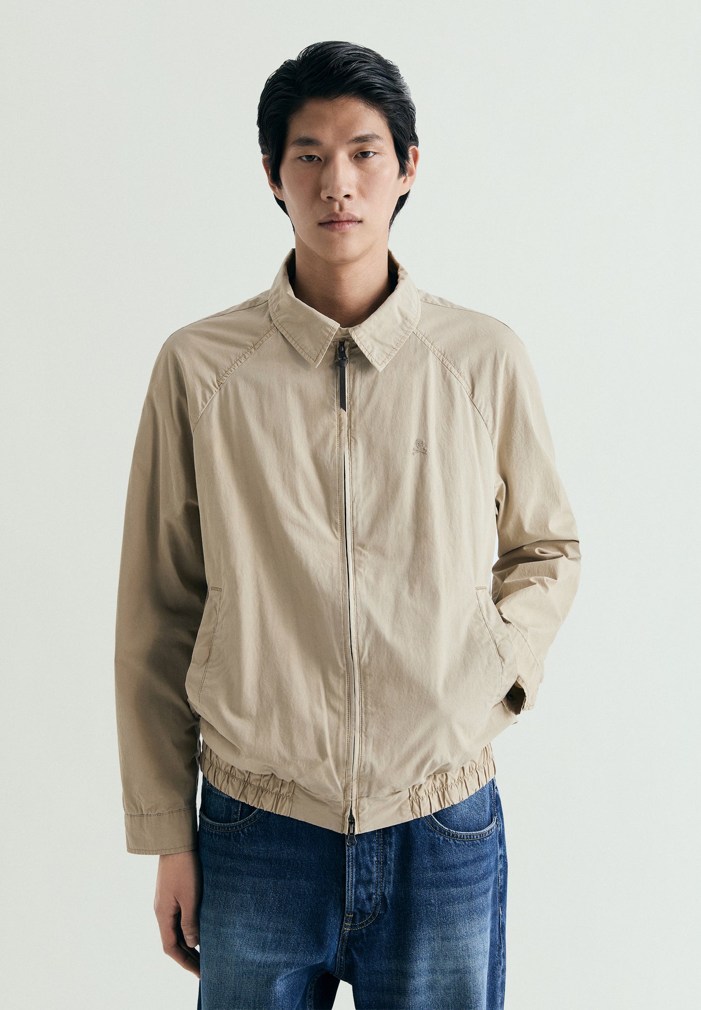 CHAQUETA BOMBER BORDADA