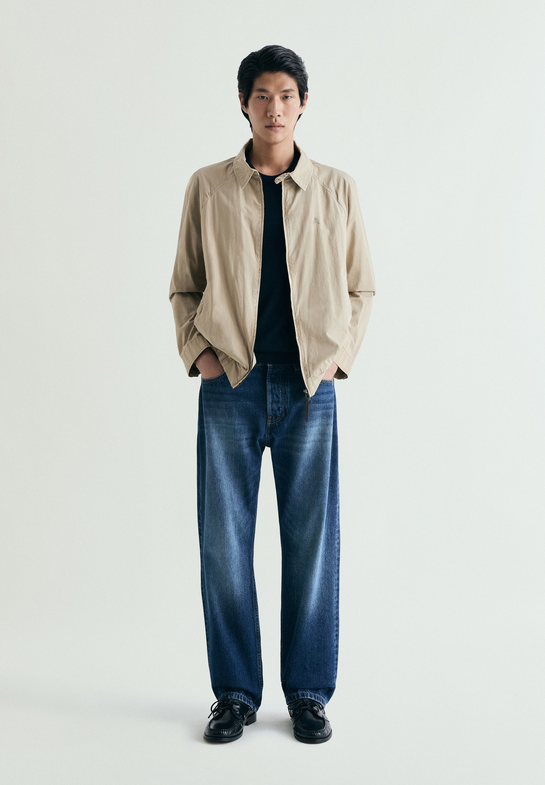 CHAQUETA BOMBER BORDADA