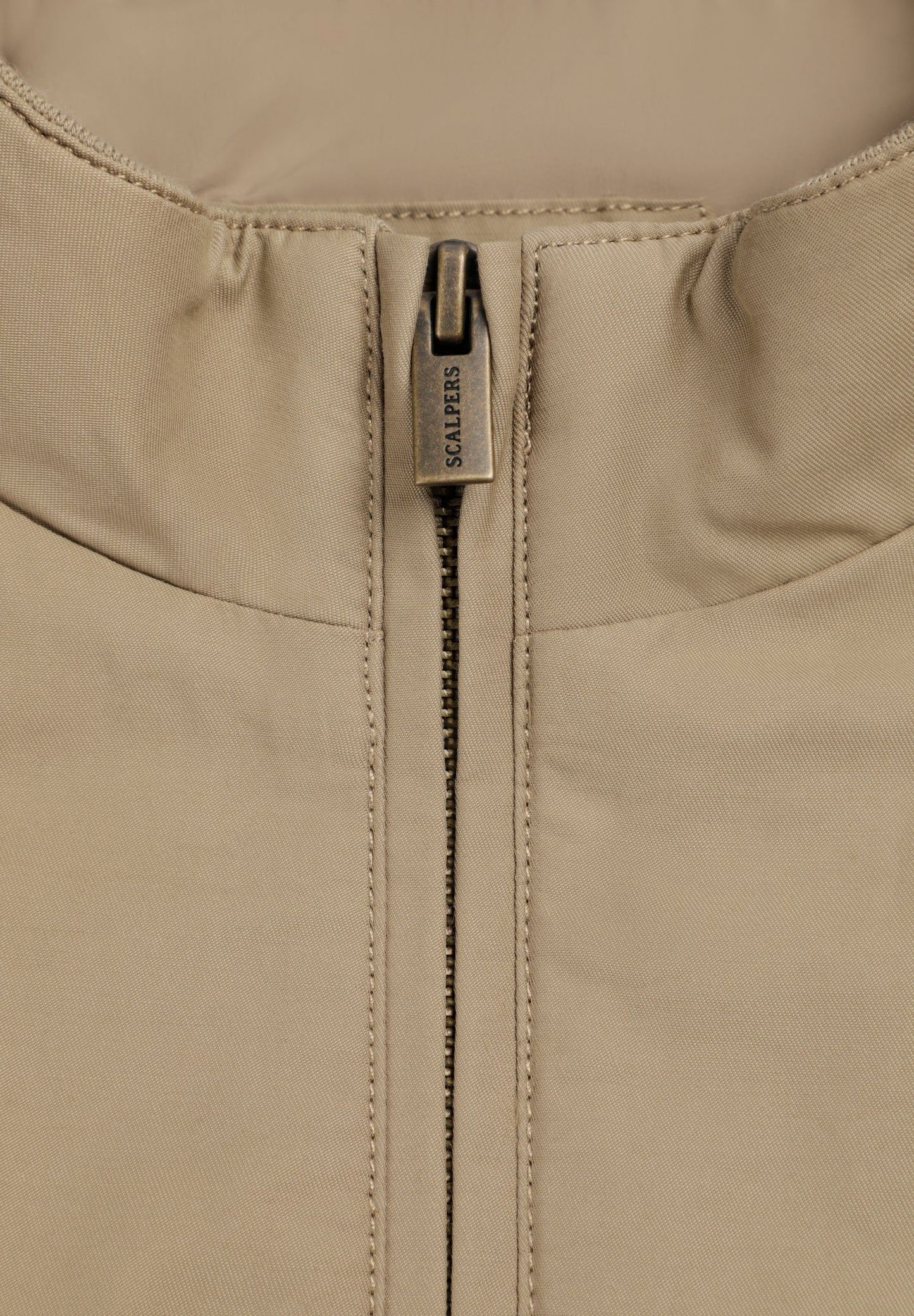 CHAQUETA BOMBER CUELLO ALTO