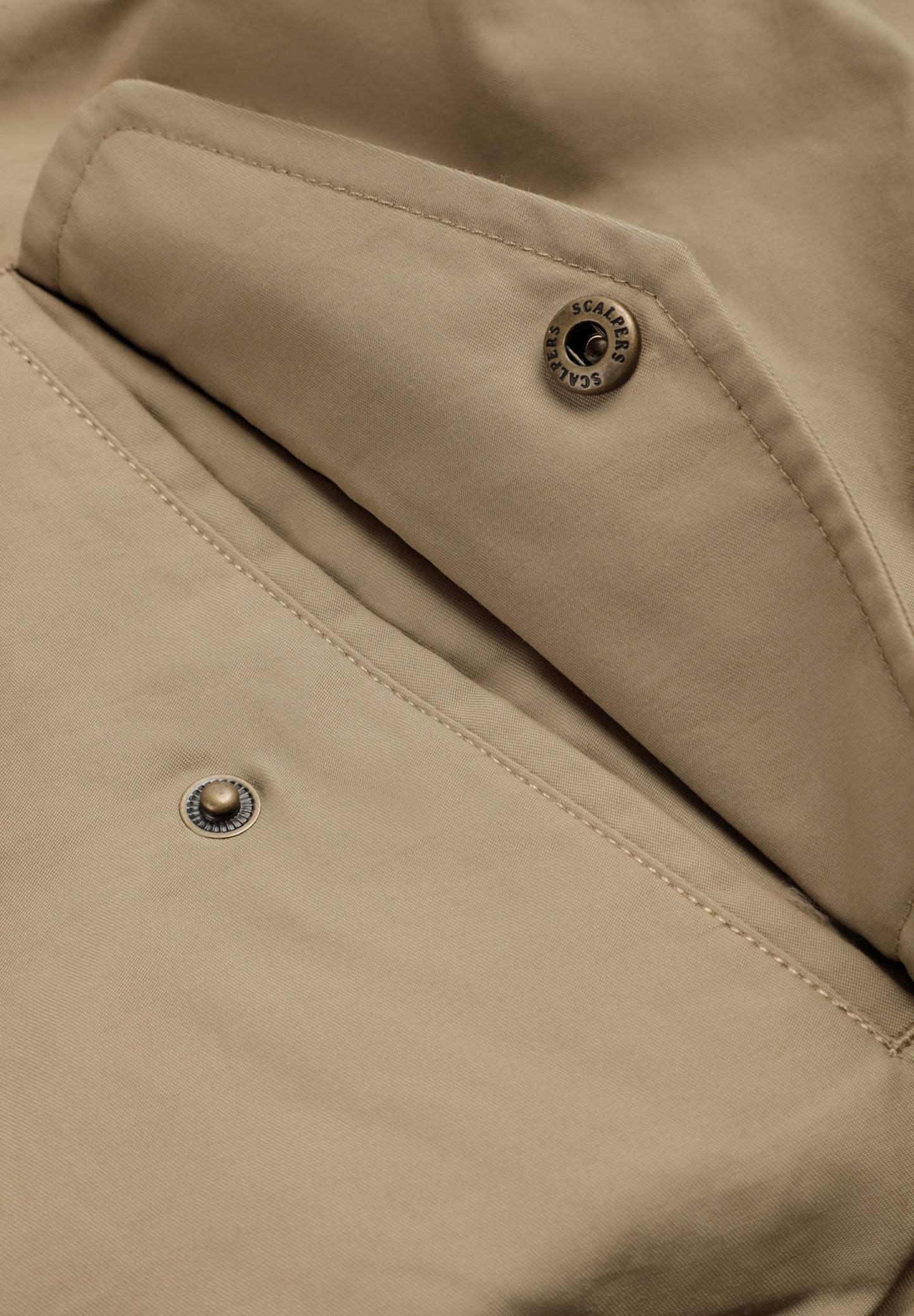 CHAQUETA BOMBER CUELLO ALTO