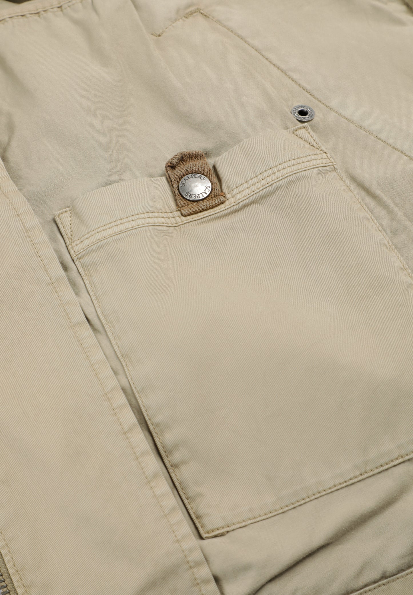 CHAQUETA CAPUCHA CALAVERA TONO