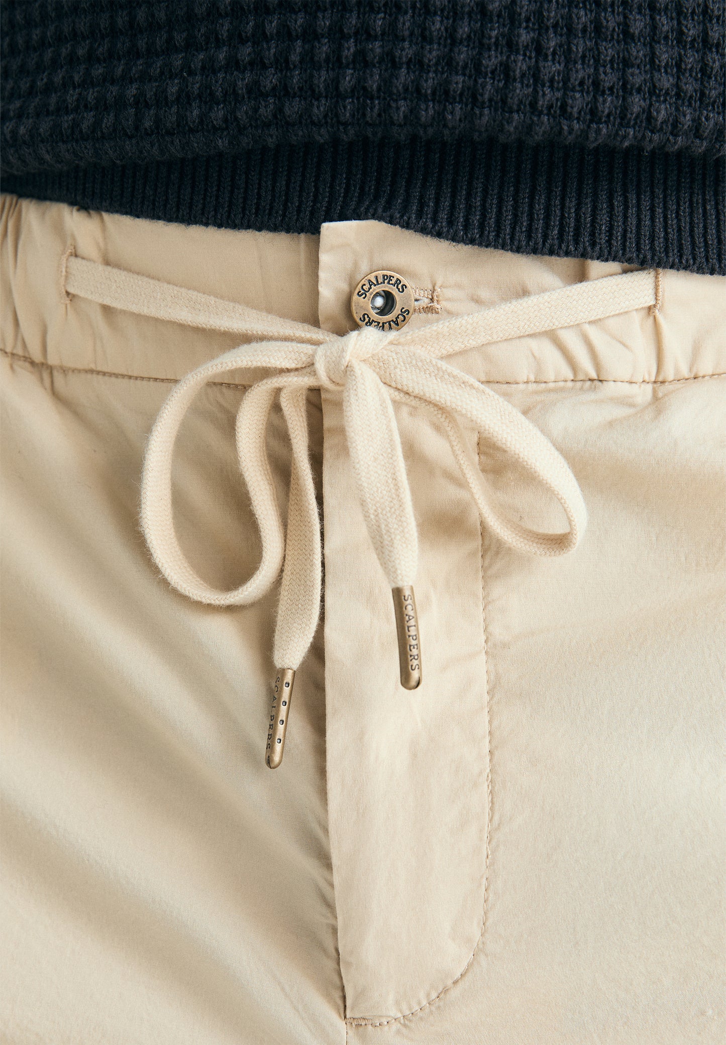 BERMUDAS CINTURA CORDÓN