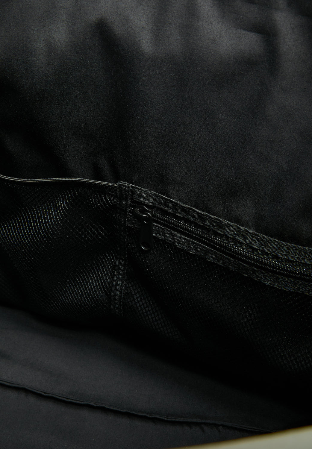 BOLSA TÉCNICA CON BOLSILLOS - Scalpers