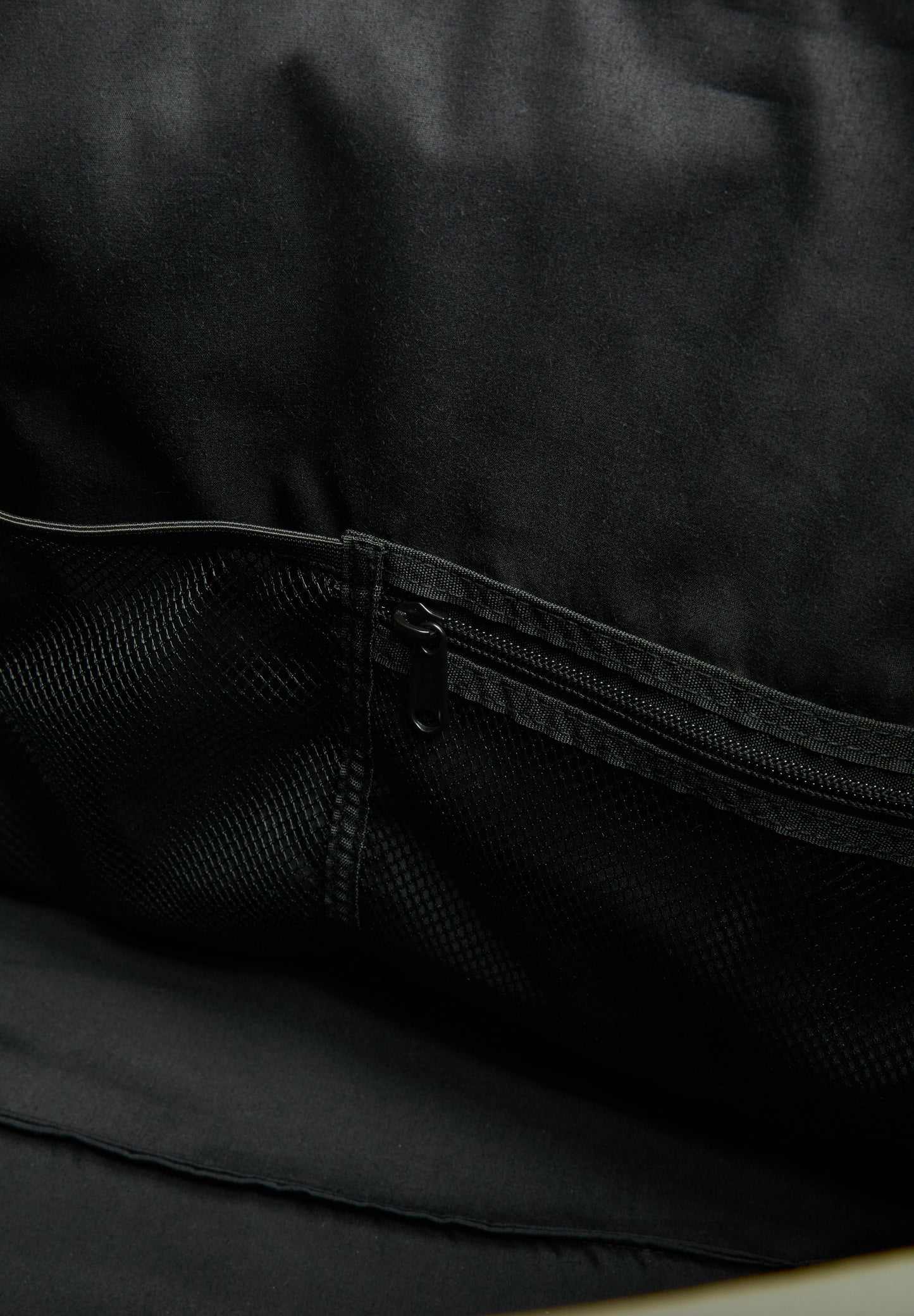 BOLSA TÉCNICA CON BOLSILLOS - Scalpers