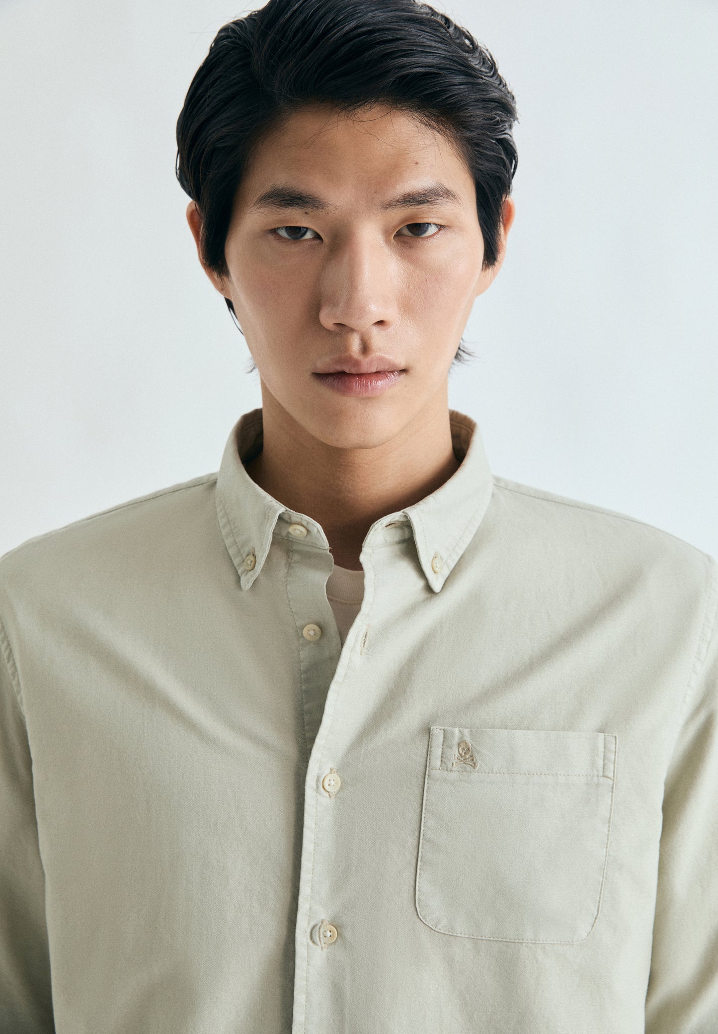 CAMISA OXFORD BORDADO TONO