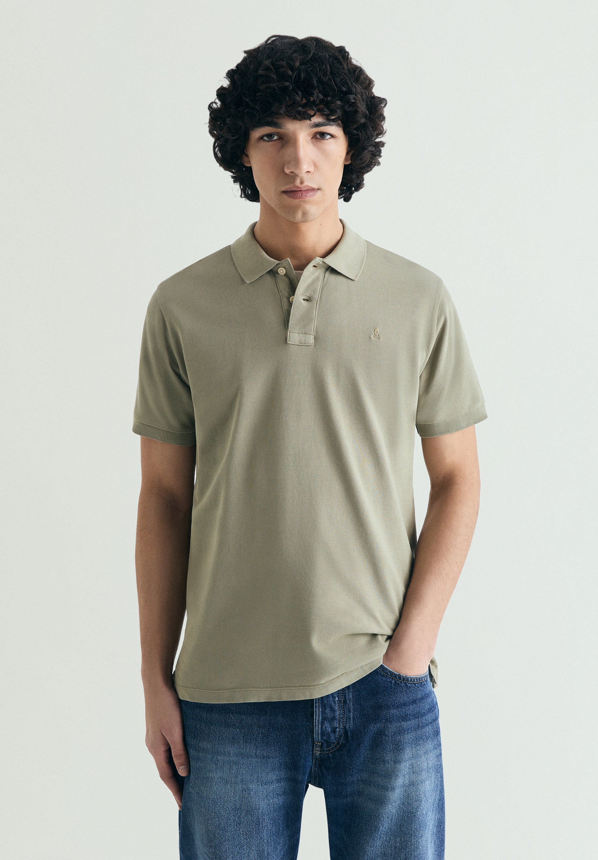 POLO DE PIQUÉ BORDADO