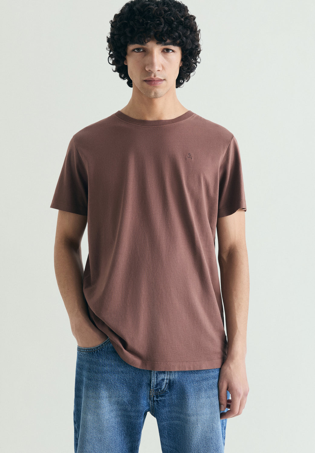 CAMISETA BORDADA REGULAR FIT - Scalpers