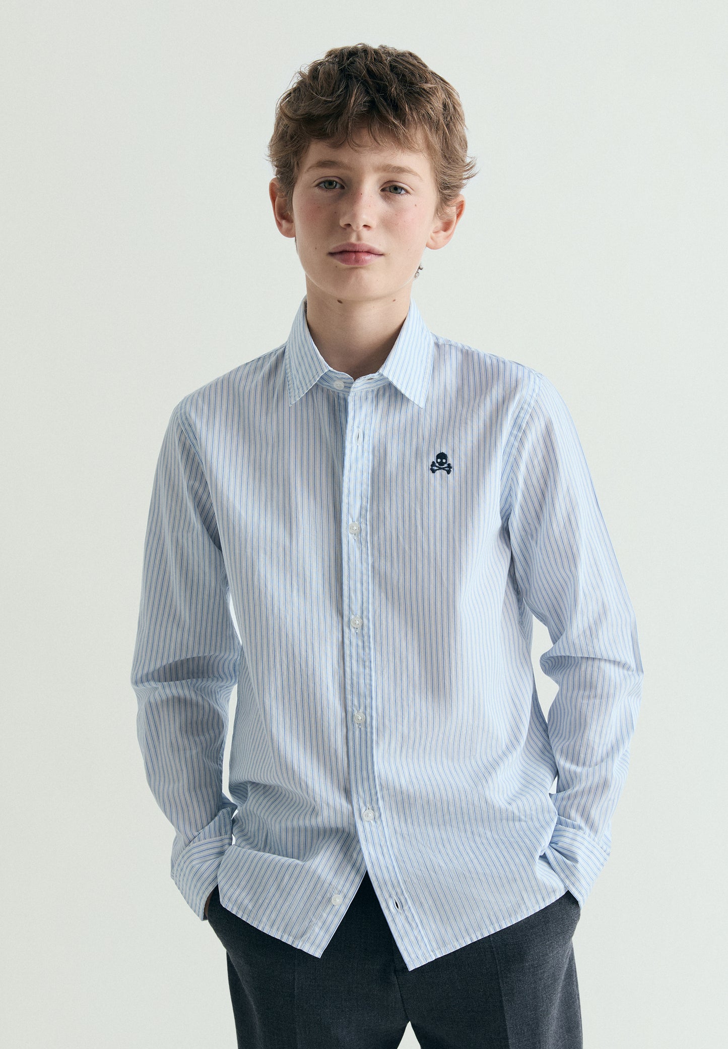 CAMISA CALAVERA REGULAR FIT