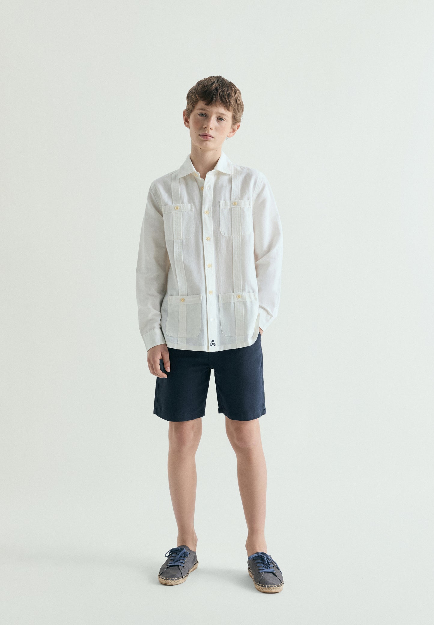 CAMISA GUAYABERA LINO