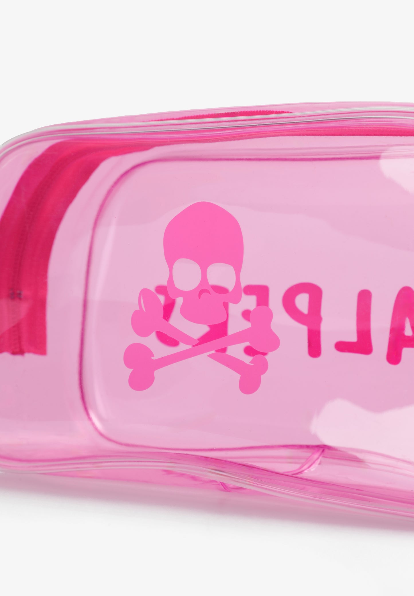 NECESER CON SET DE VIAJE