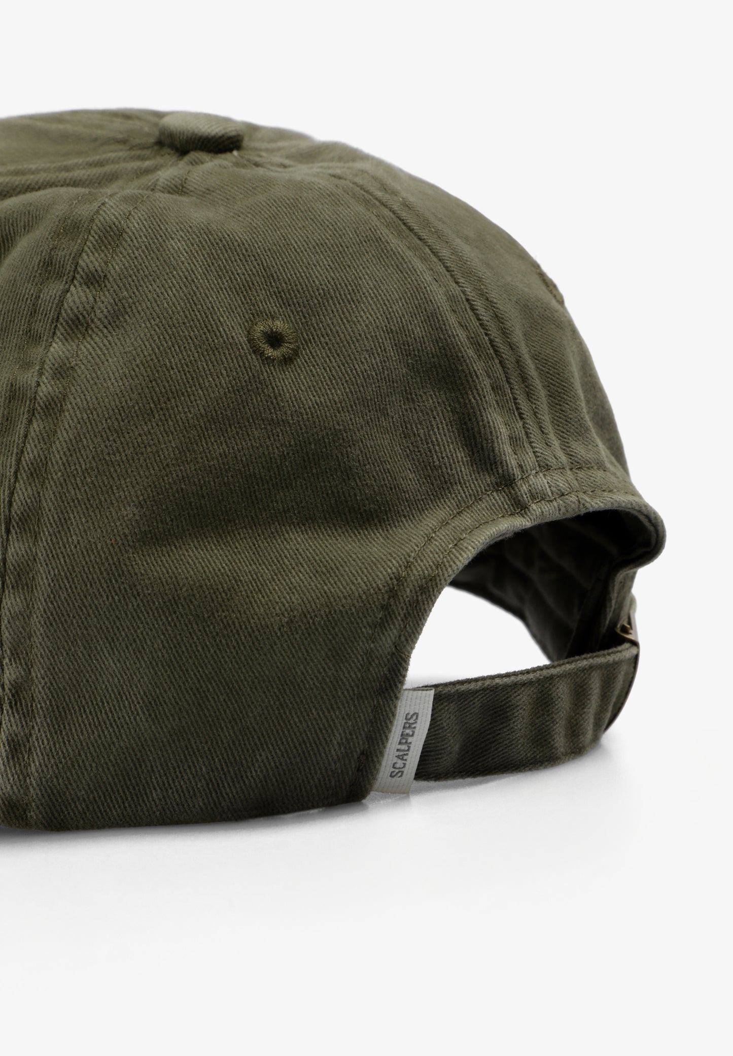 GORRA CALAVERA BORDADA