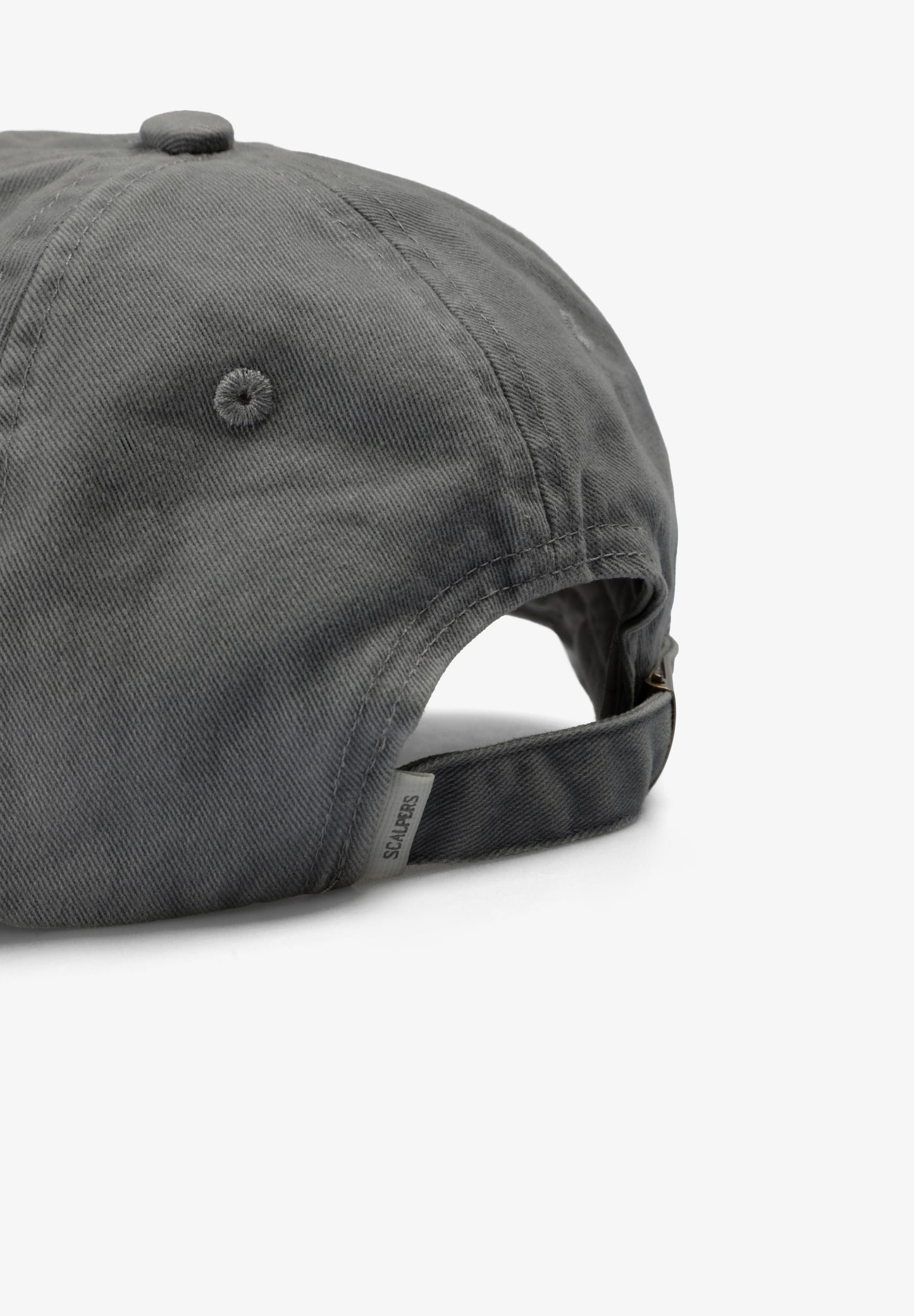 GORRA CALAVERA BORDADA