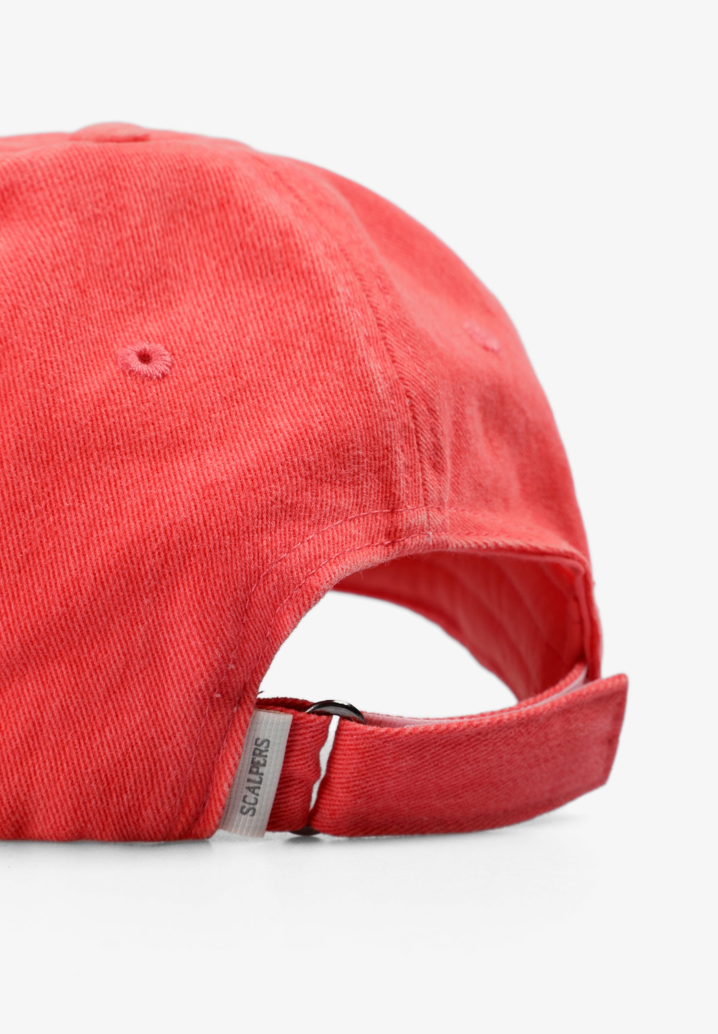 GORRA CALAVERA BORDADA