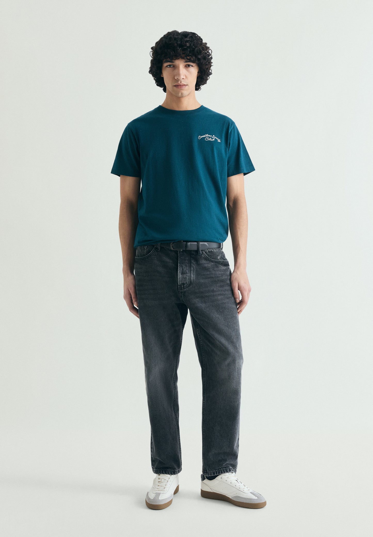 CAMISETA ESTAMPADO A CONTRASTE