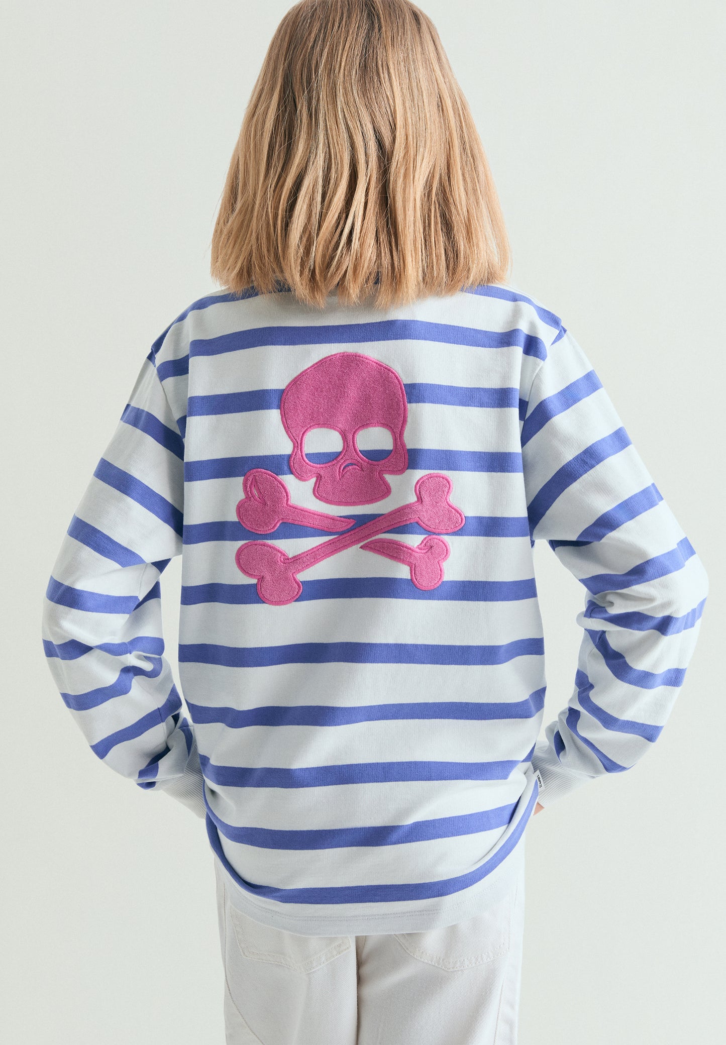 SUDADERA CUELLO ALTO RAYAS - Scalpers