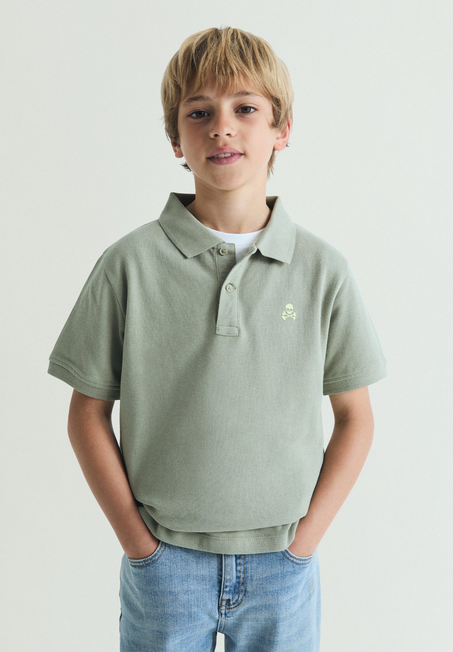 POLO BÁSICO CALAVERA