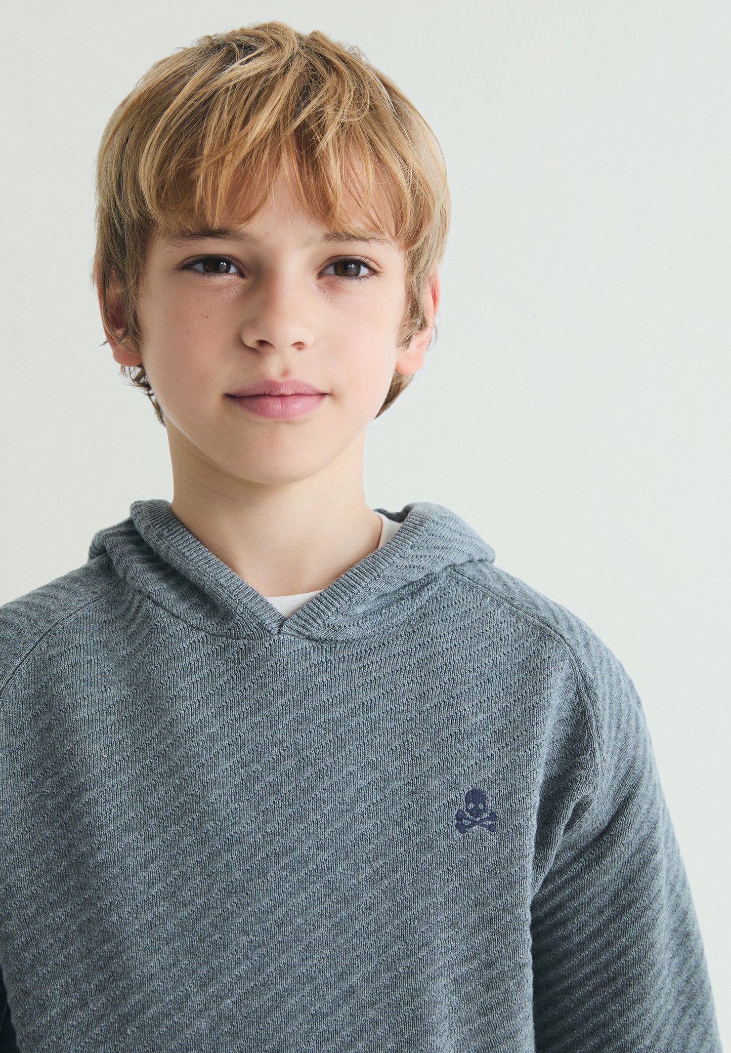 SUDADERA BÁSICA CALAVERA