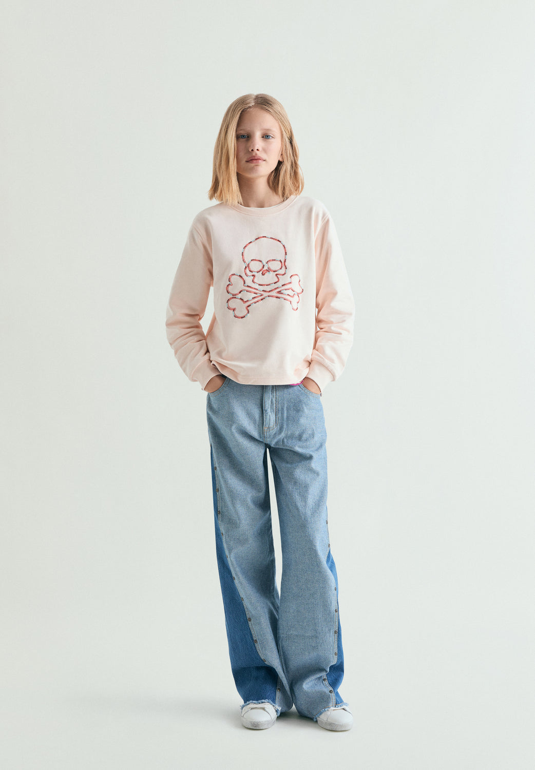 SUDADERA BORDADA CONTRASTE - Scalpers