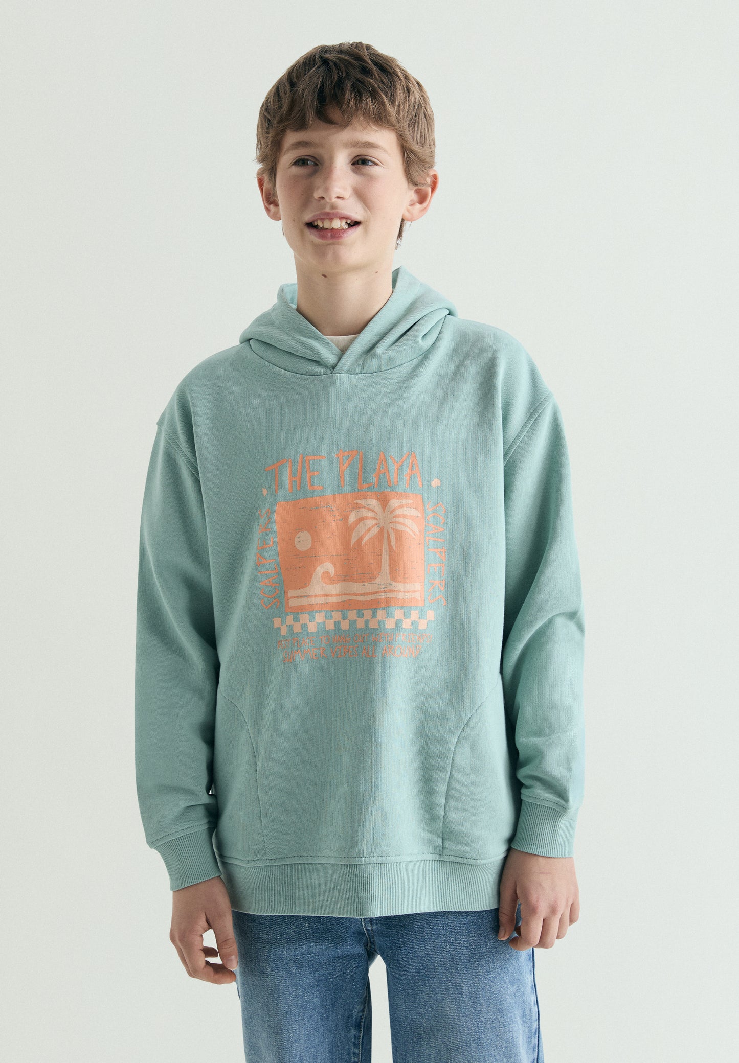 SUDADERA CON CAPUCHA ESTAMPADO PLAYA