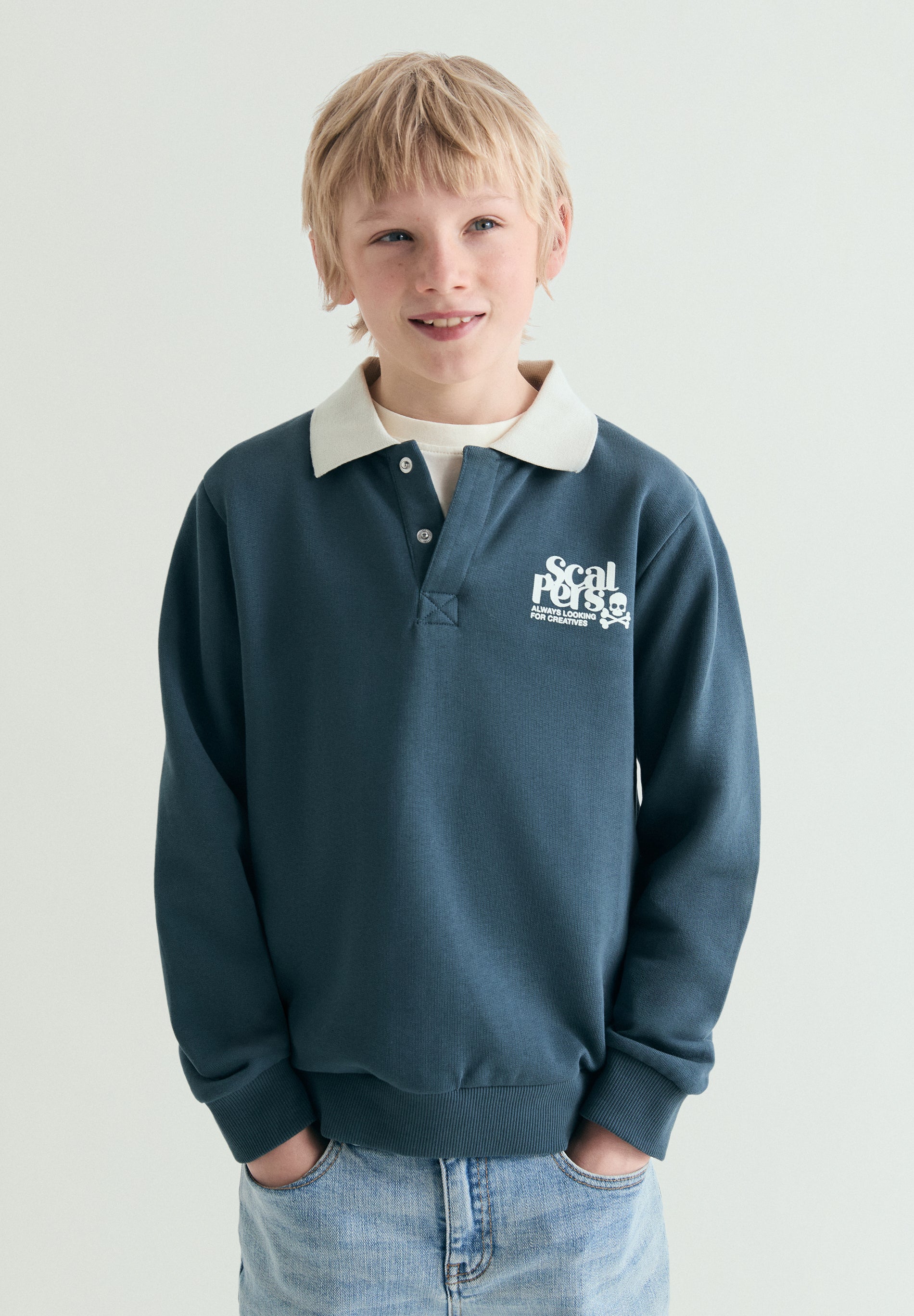 SUDADERA ESTILO POLO