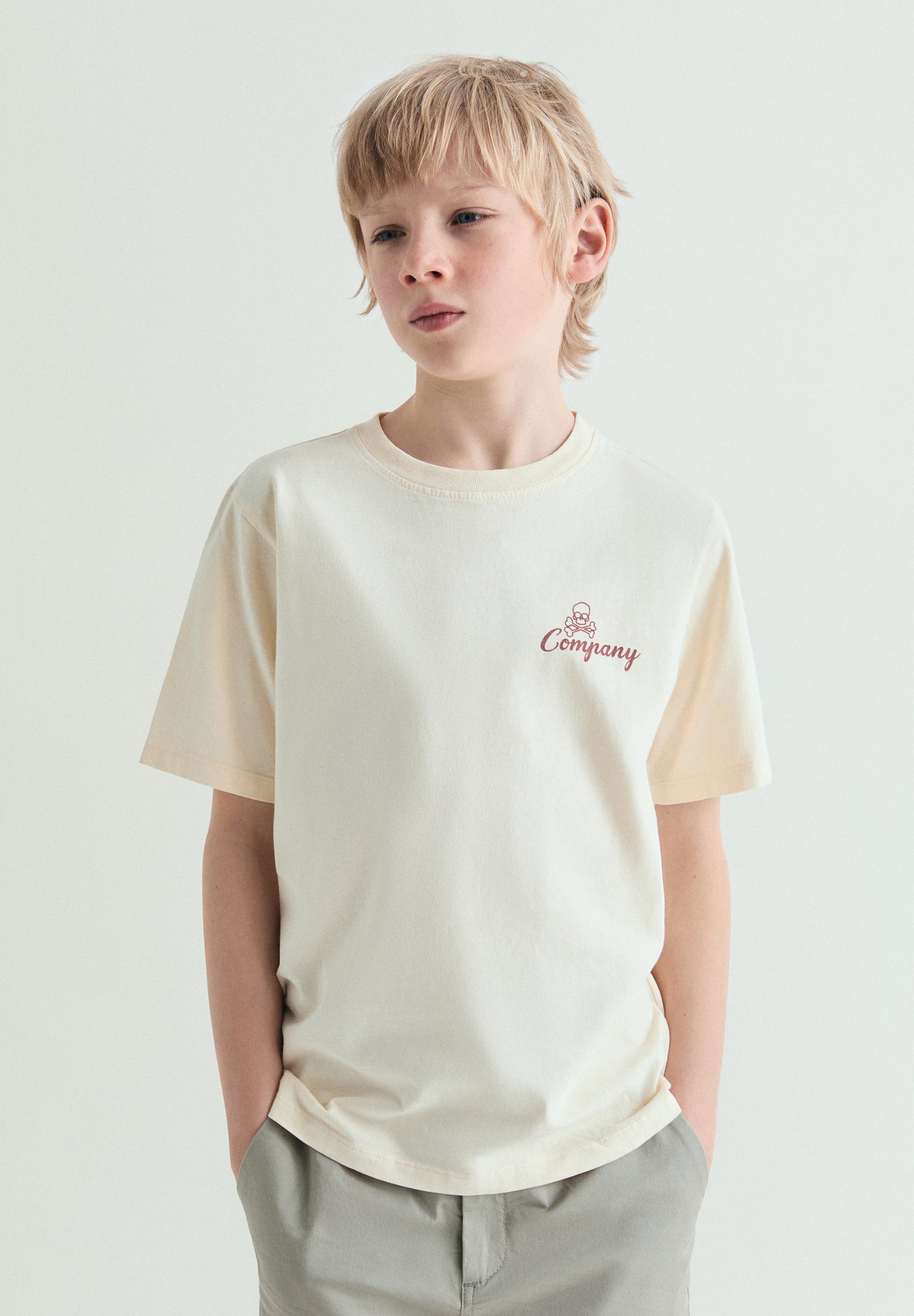 CAMISETA ESTAMPADO TRASERO