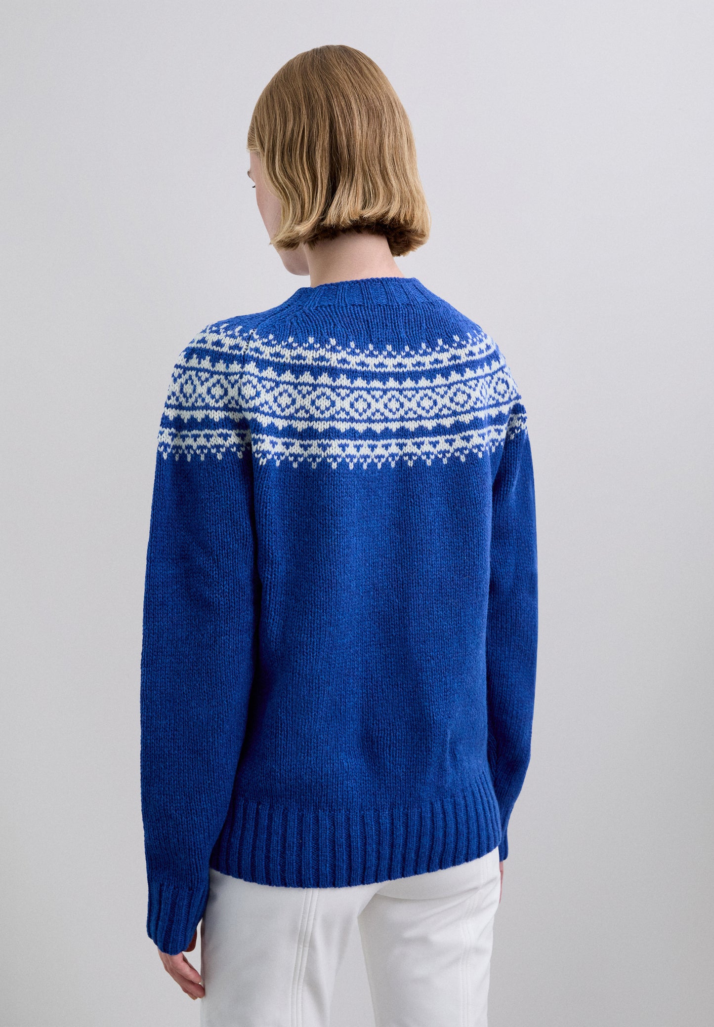 JERSEY DE LANA CUELLO REDONDO