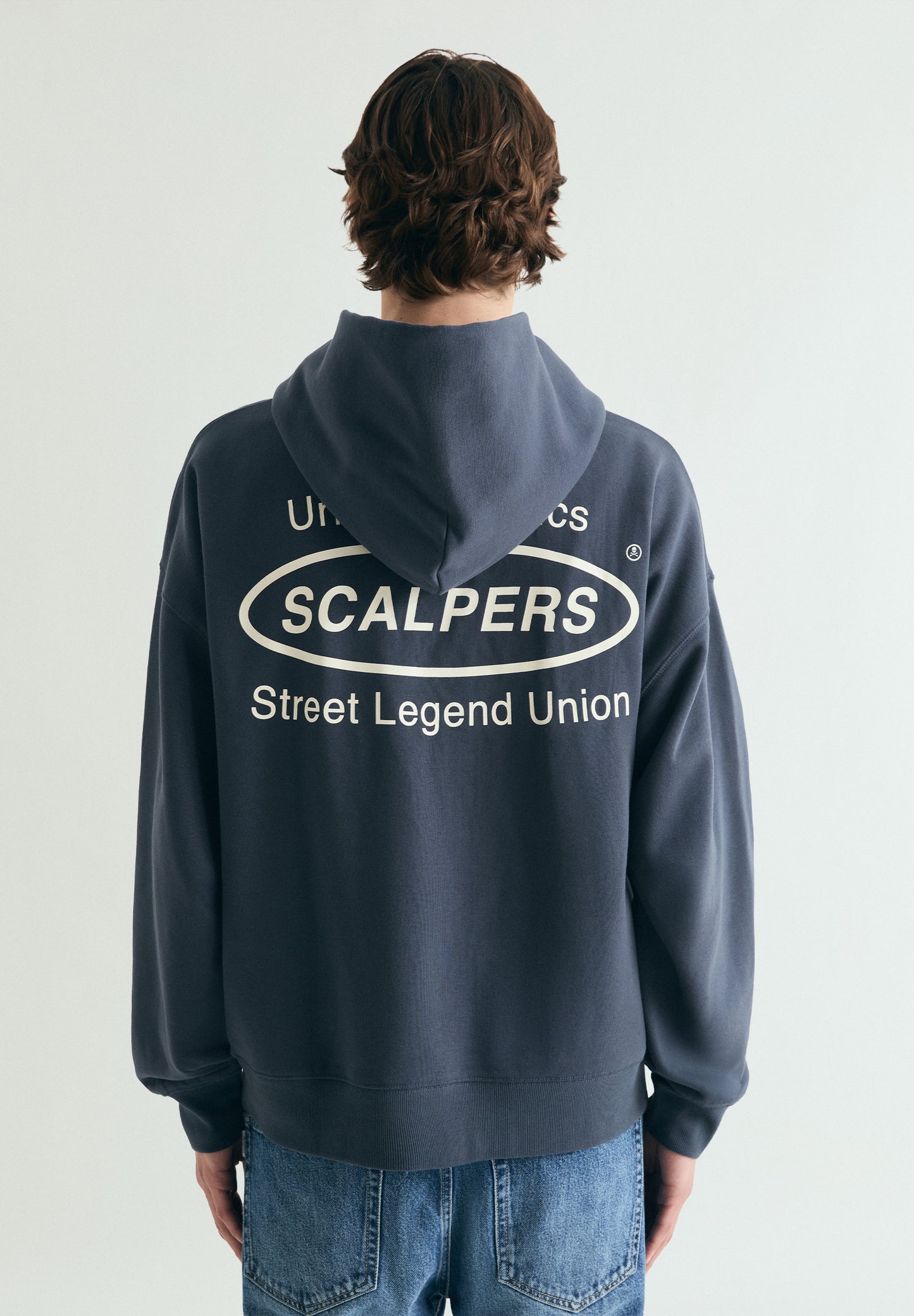 SUDADERA CON CAPUCHA OVERSIZED