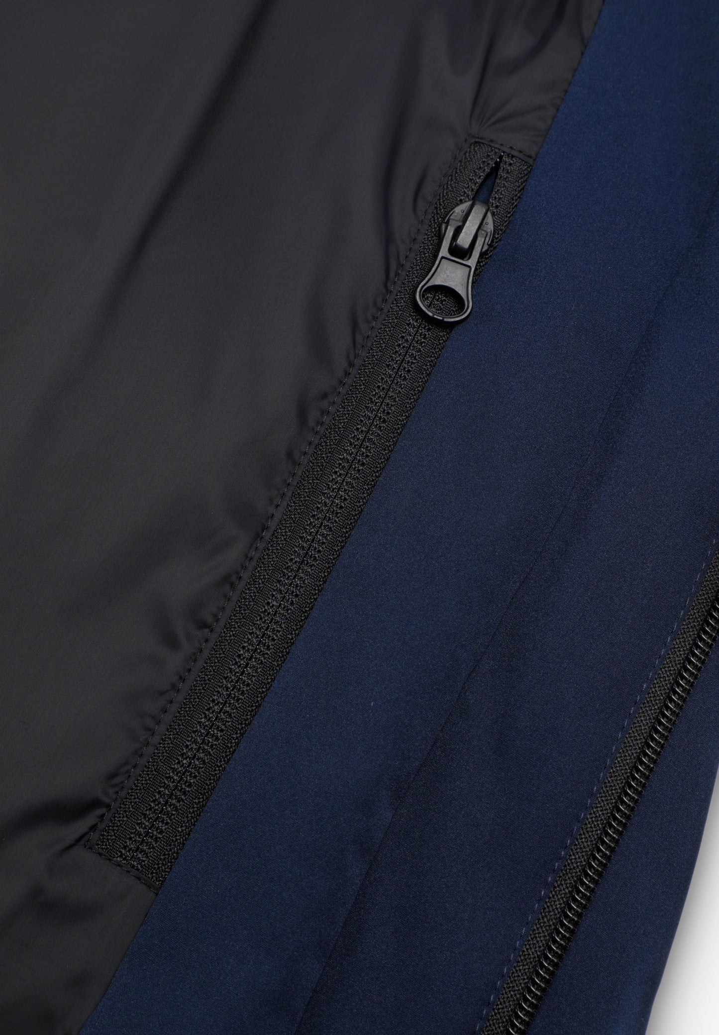 PLUMÍFERO ACOLCHADO DE ESQUÍ