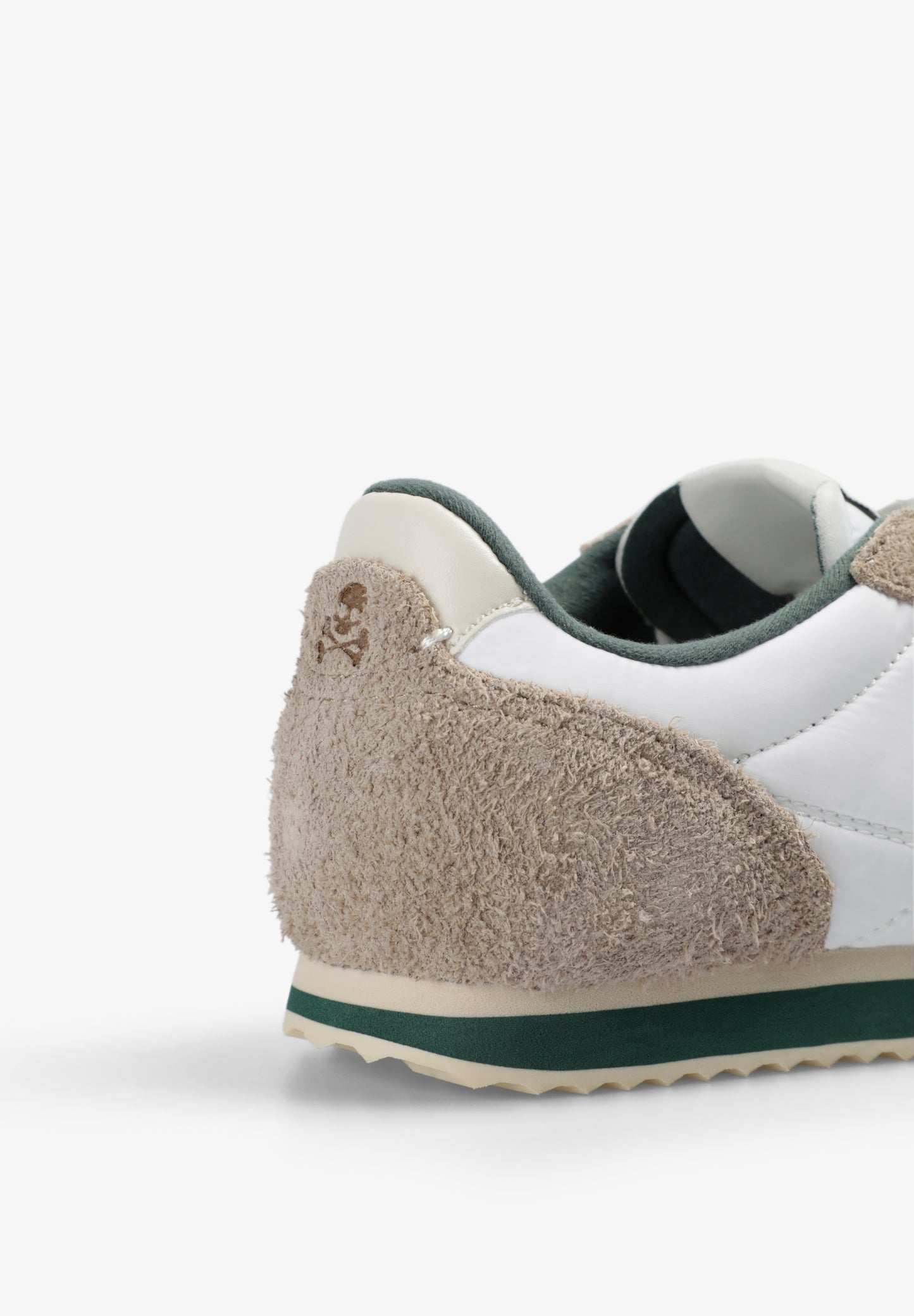 SNEAKER RETRO CALAVERA