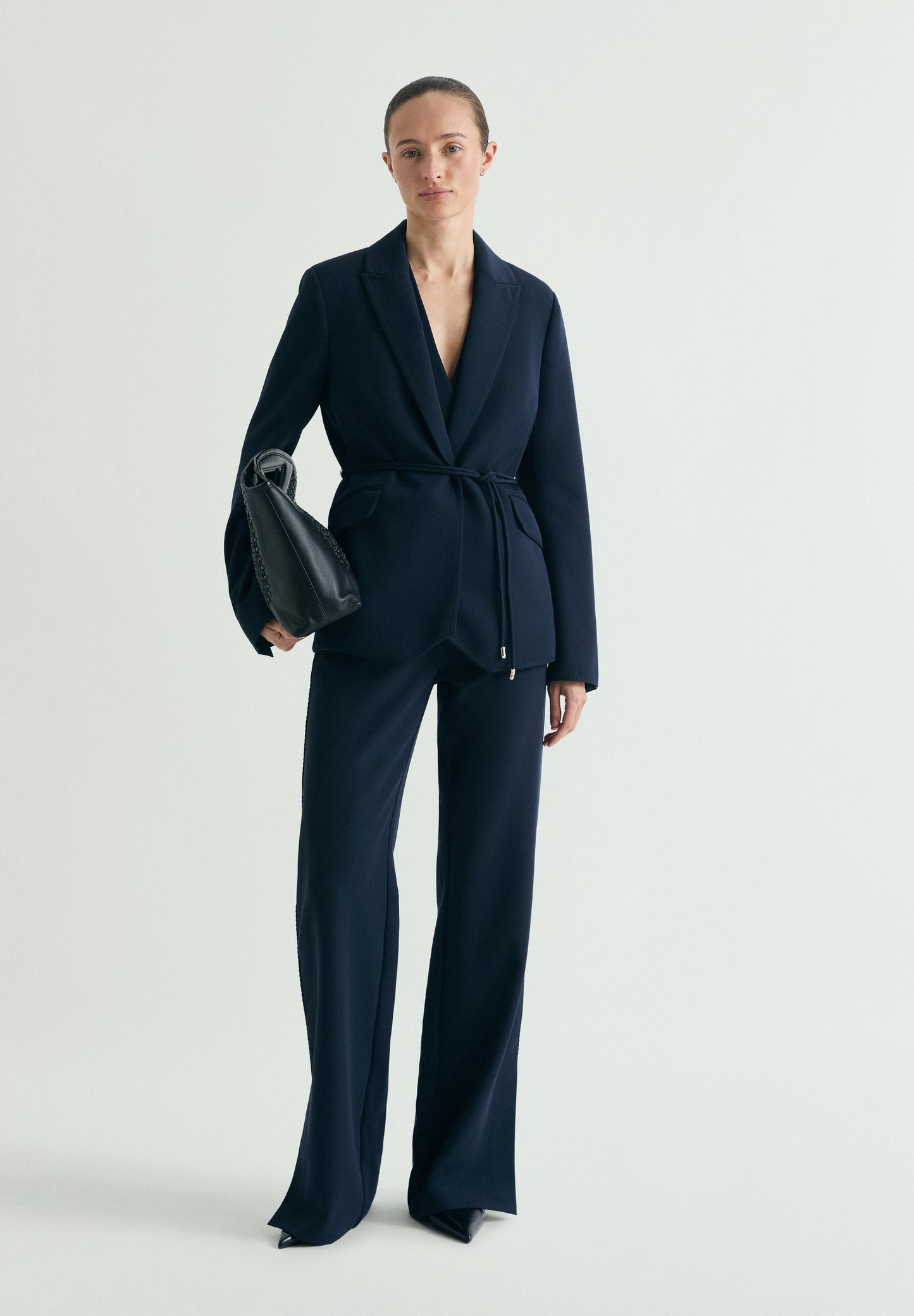BLAZER CINTURÓN ANUDADO
