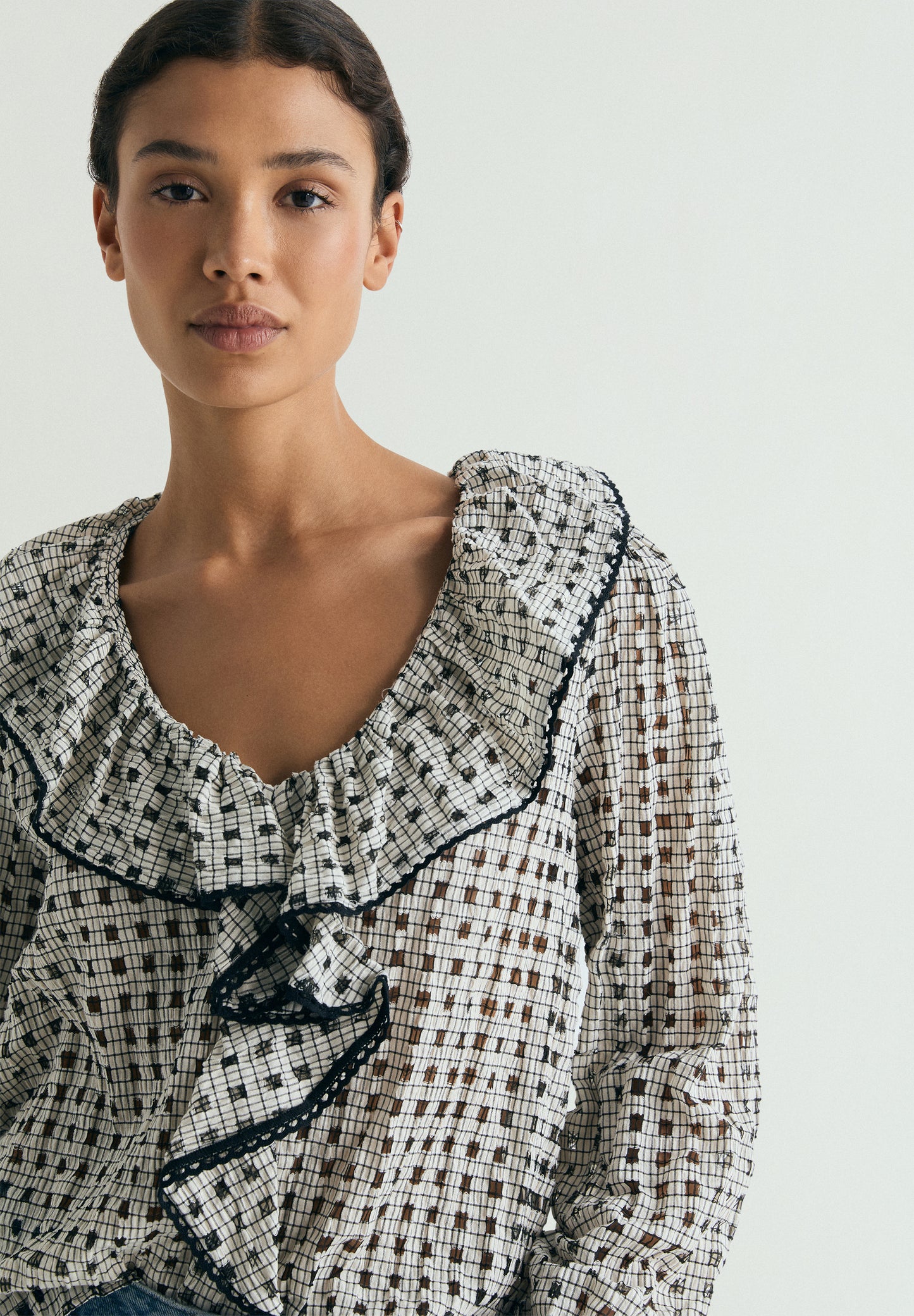 BLUSA ALGODÓN CUADROS VOLANTE