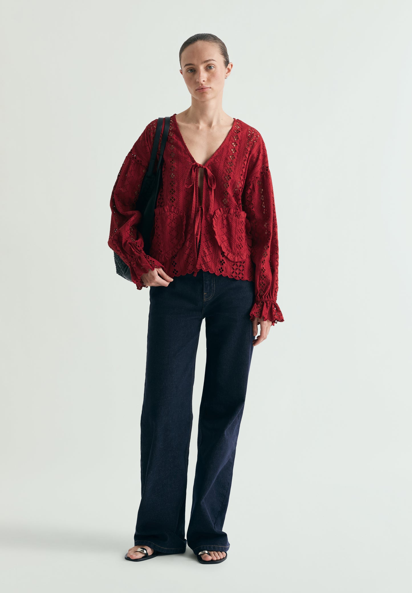BLUSA PERFORADA CORAZONES