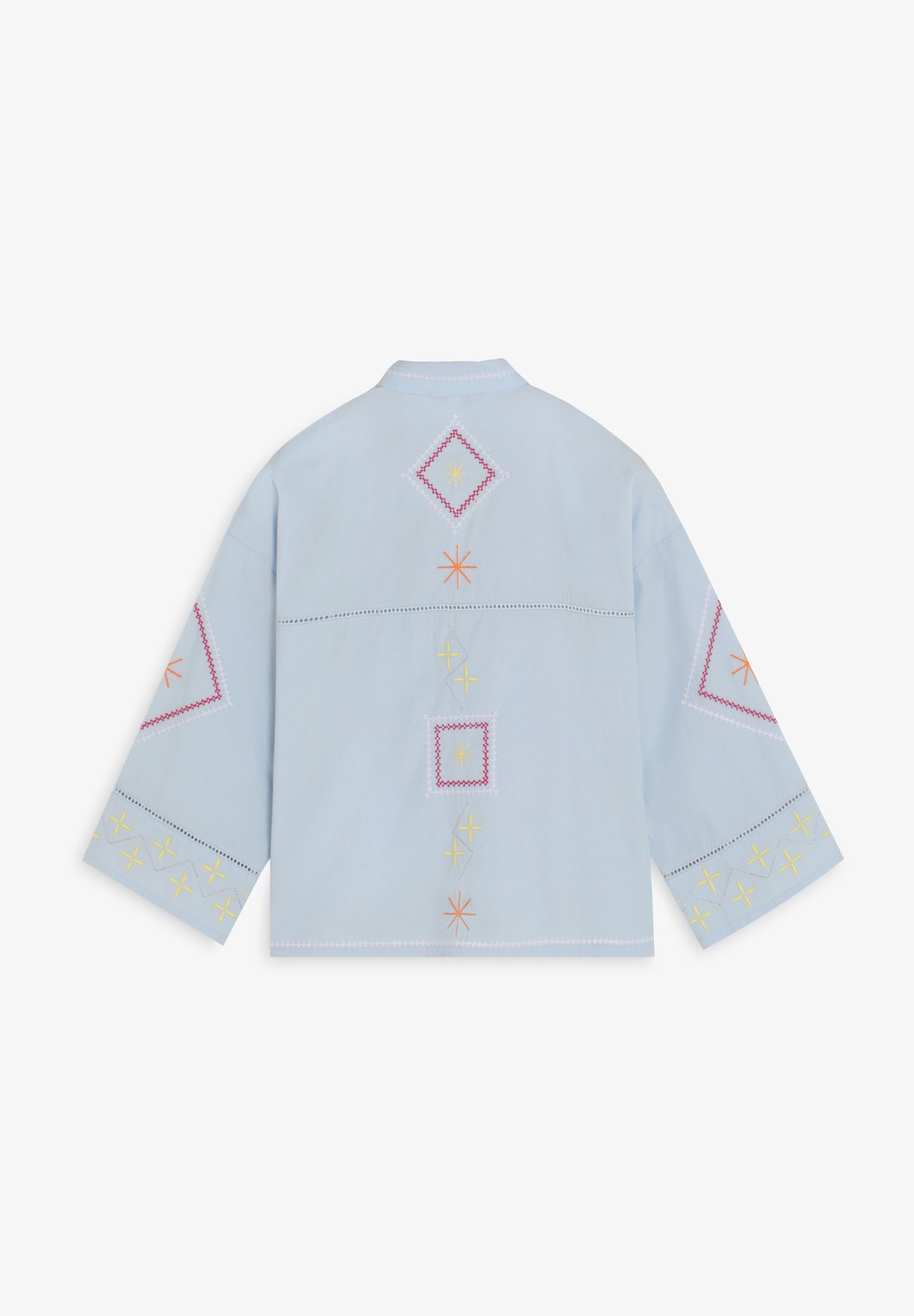 CAMISA DETALLES BORDADOS