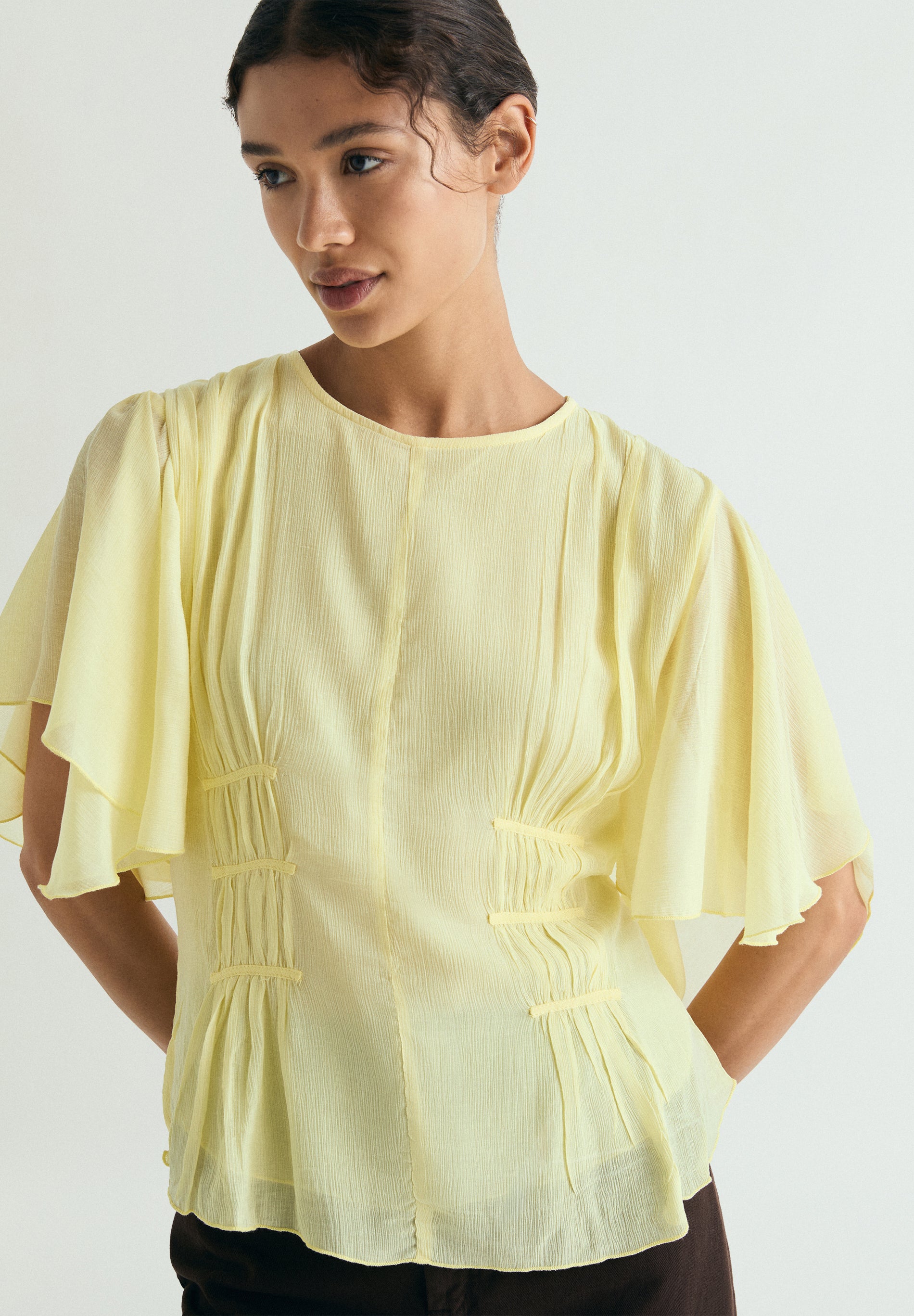 BLUSA FLUIDA FRUNCES