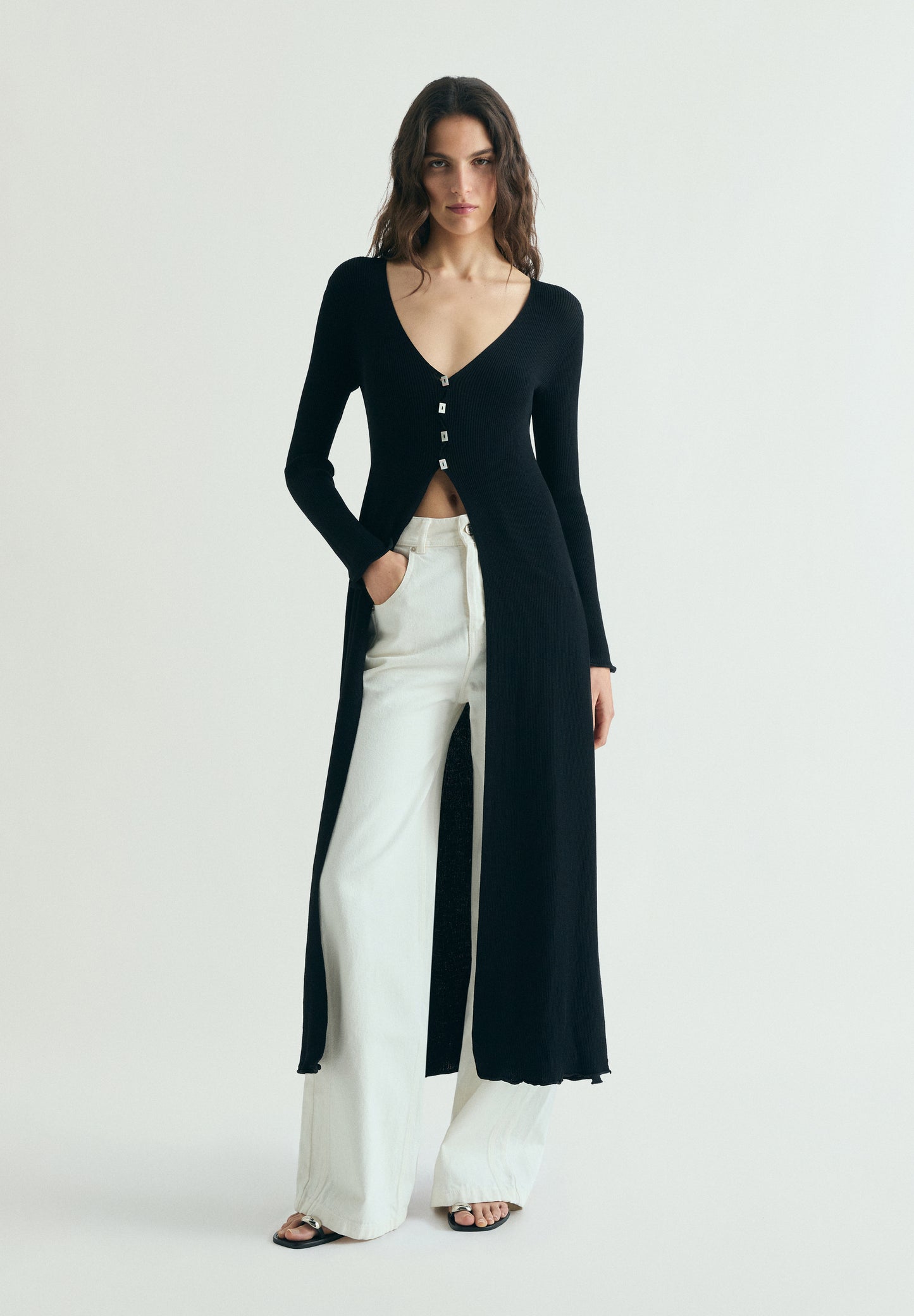 CARDIGAN LARGO DE PUNTO ACANALADO