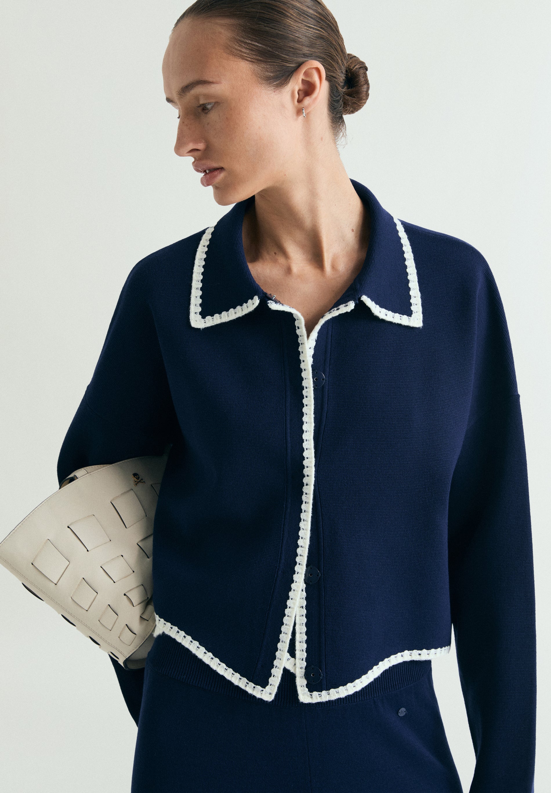 CÁRDIGAN PUNTO FINO CONTRASTE