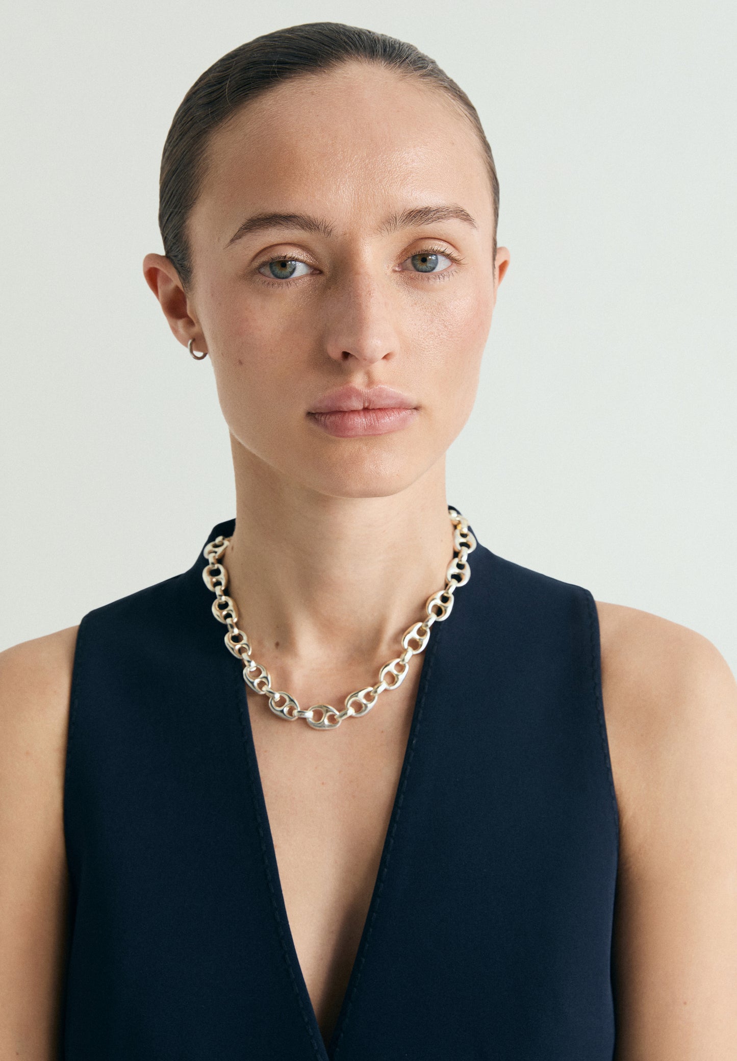 CHALECO DETALLE COSTURAS